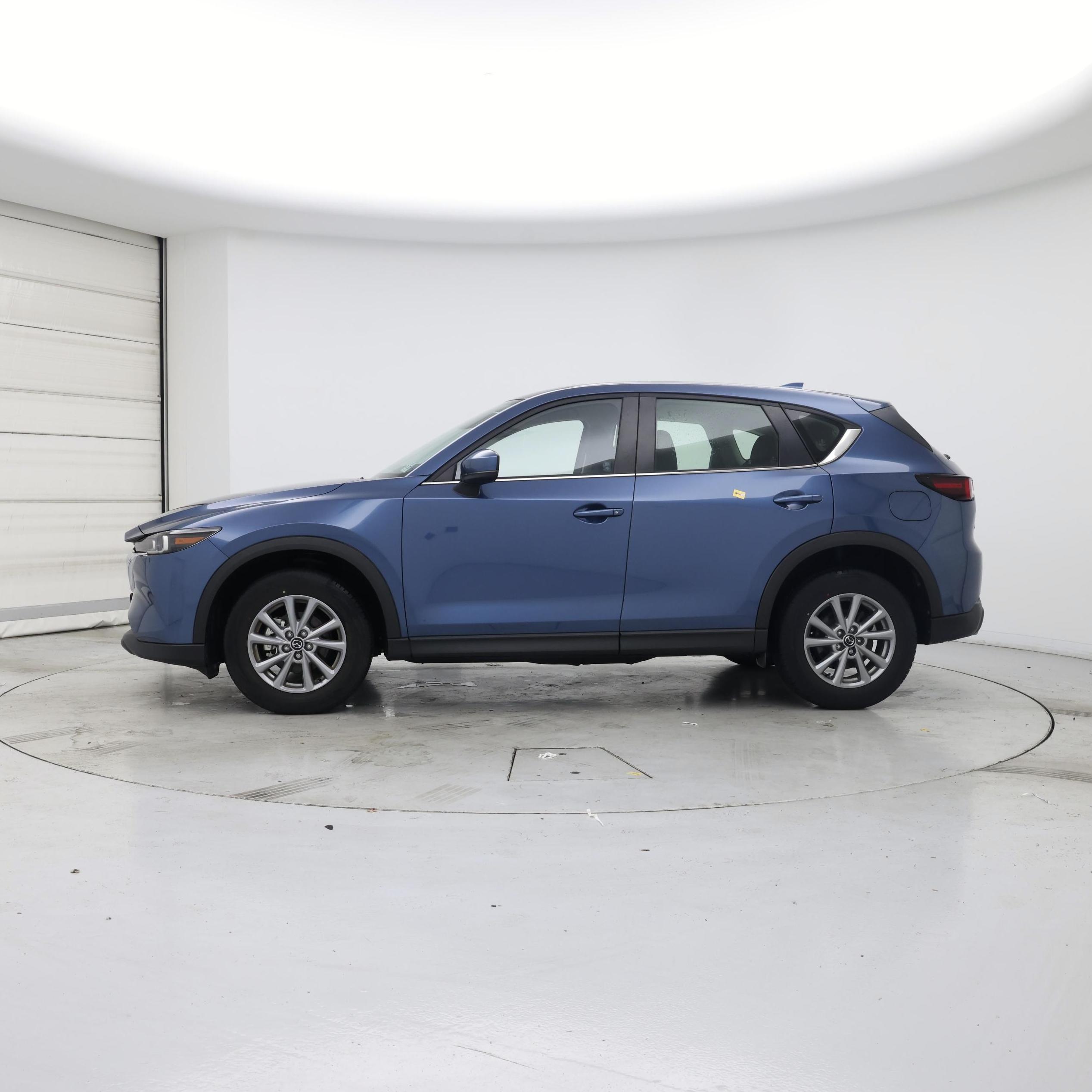 Thumbnail: 2022 Mazda CX-5 - 3
