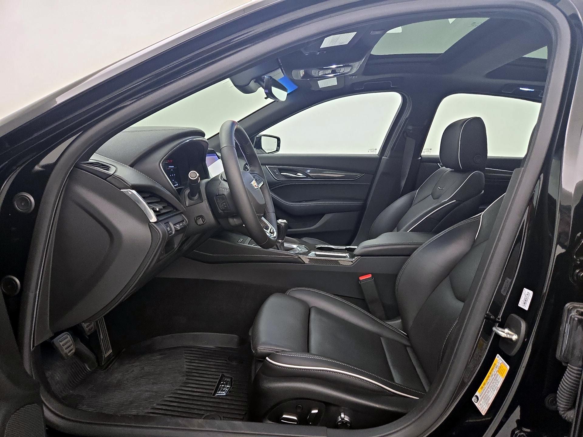 Thumbnail: 2022 Cadillac CT5 - 11