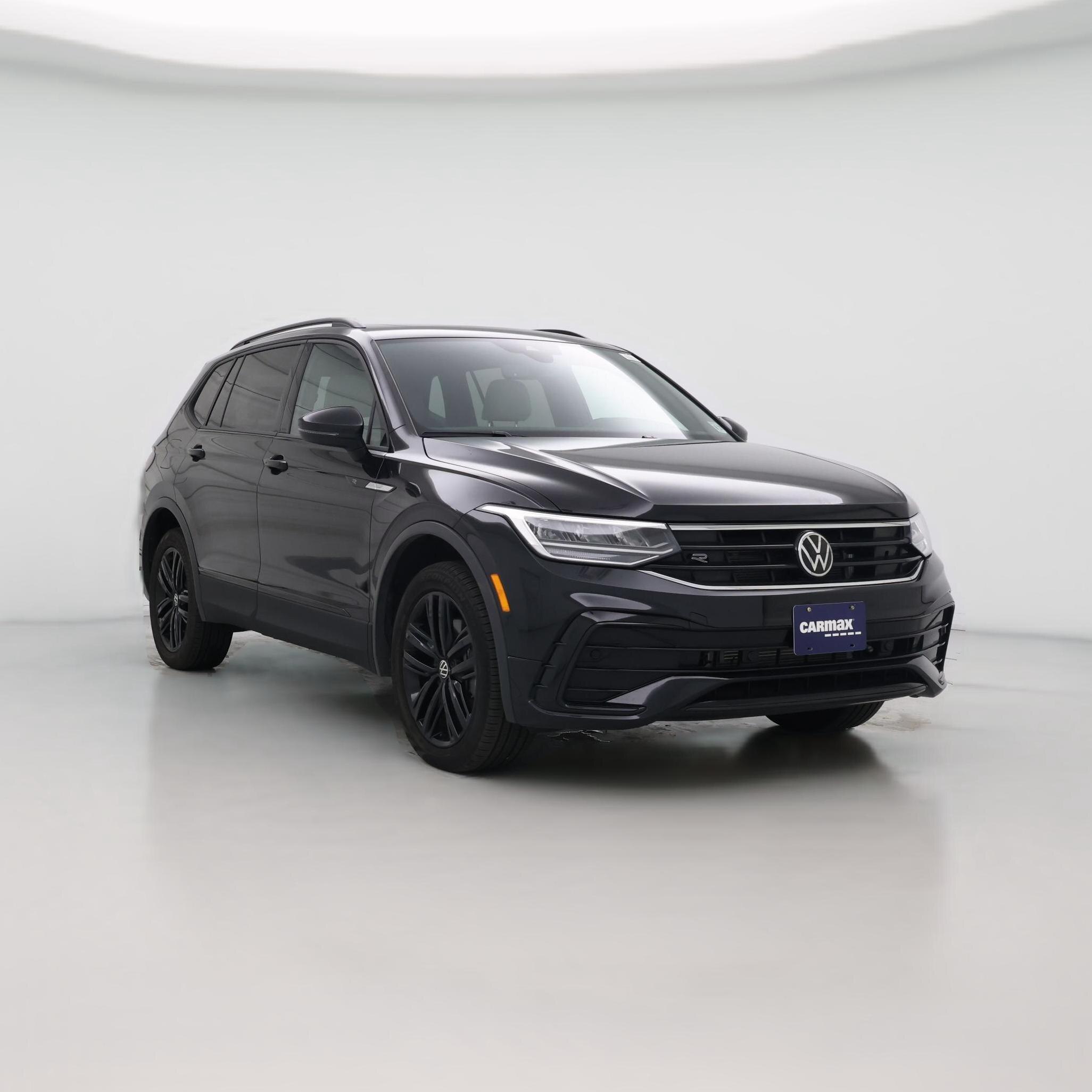 Thumbnail: 2022 Volkswagen Tiguan - 1