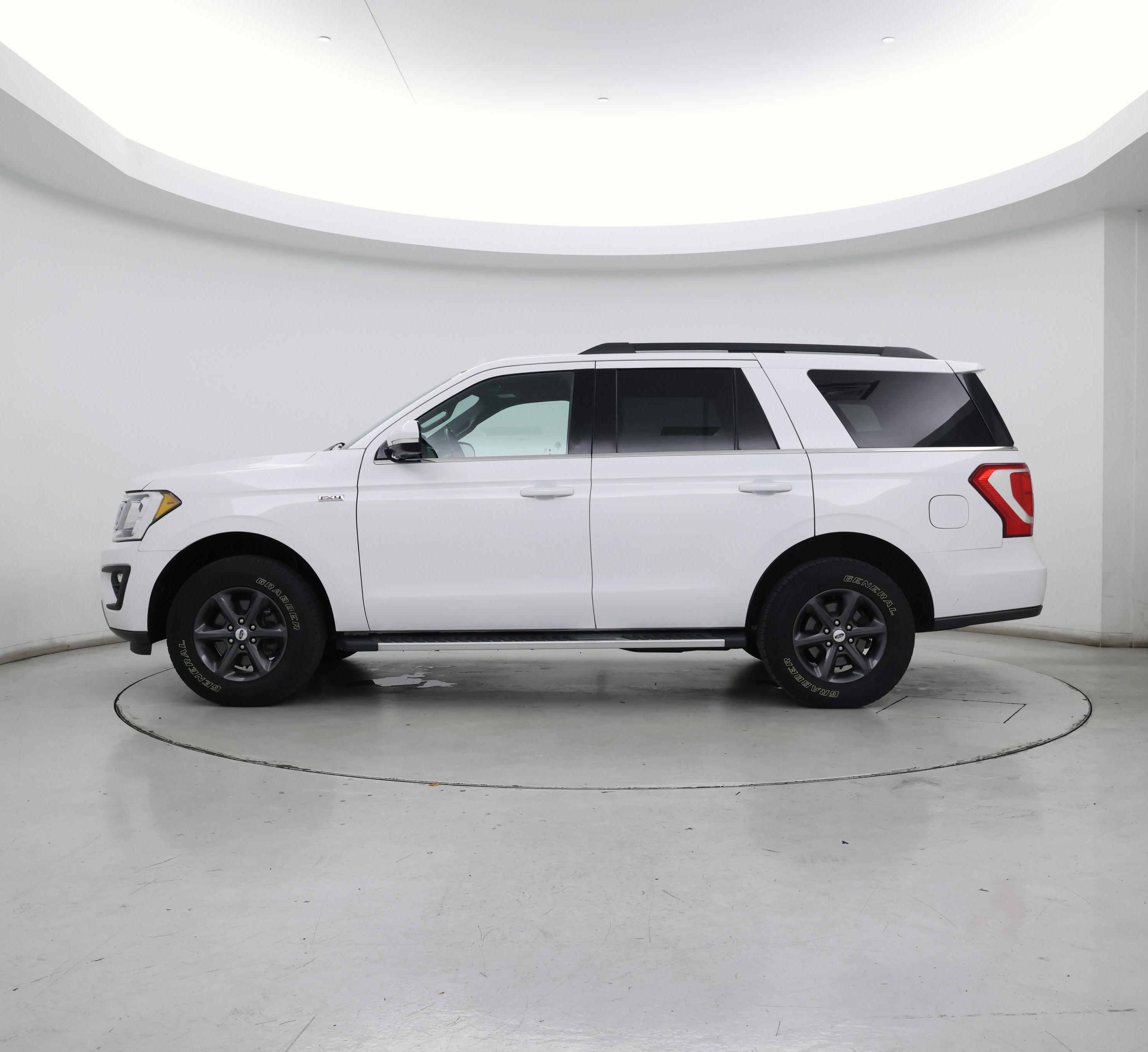 Thumbnail: 2021 Ford Expedition - 3