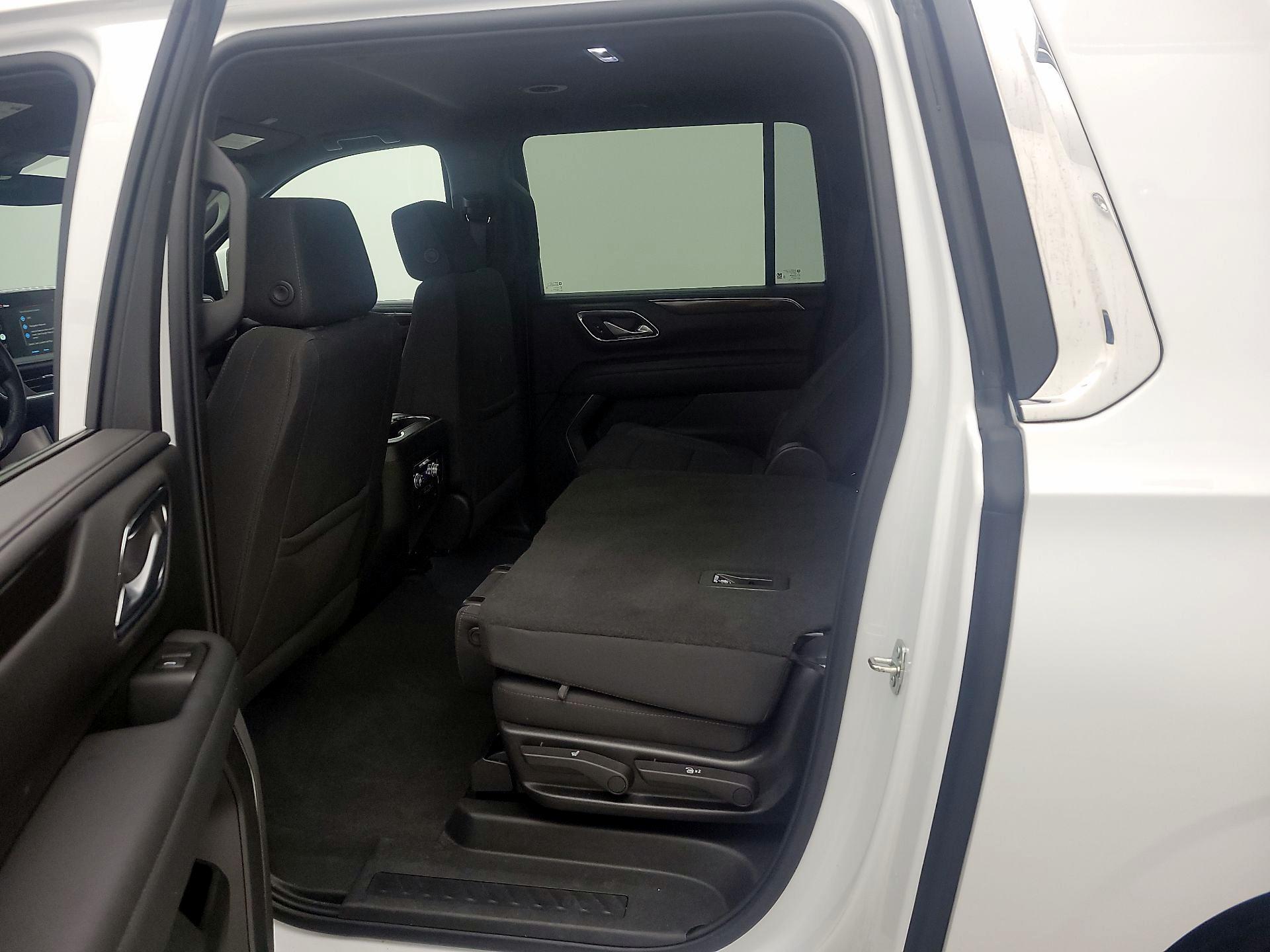 Thumbnail: 2022 GMC Yukon XL - 20