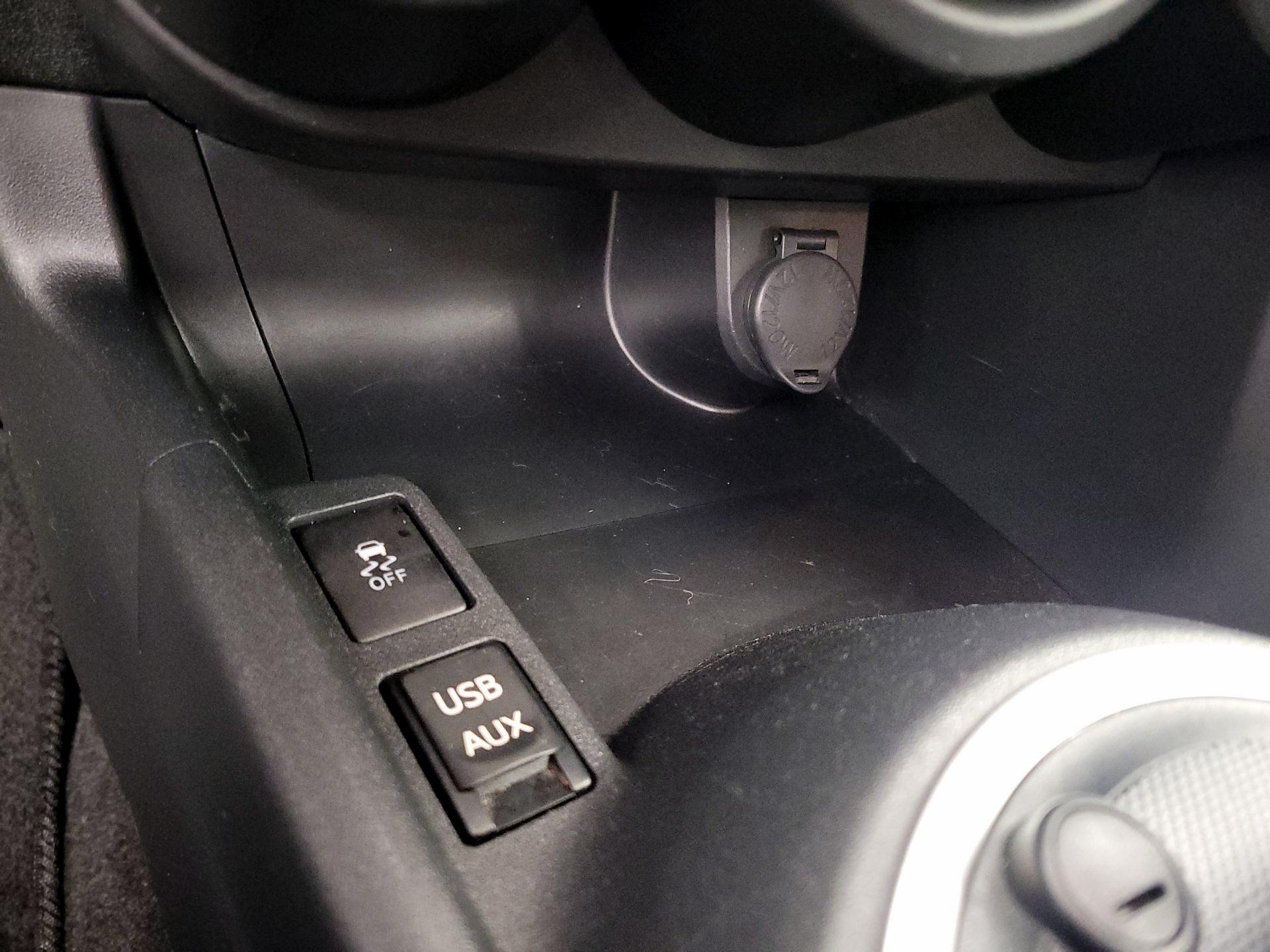 Thumbnail: 2015 Scion tC - 17