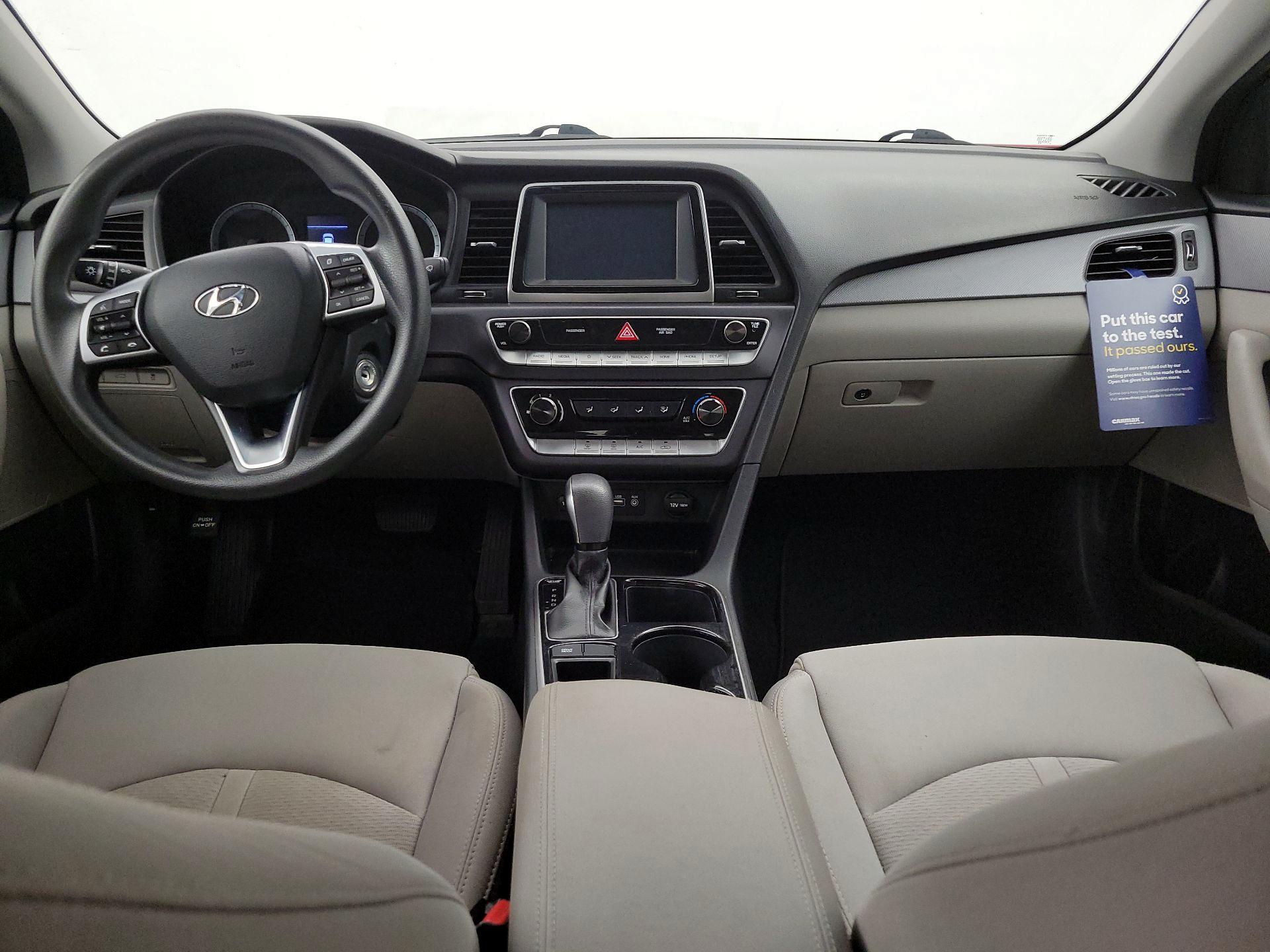 Thumbnail: 2019 Hyundai Sonata - 9