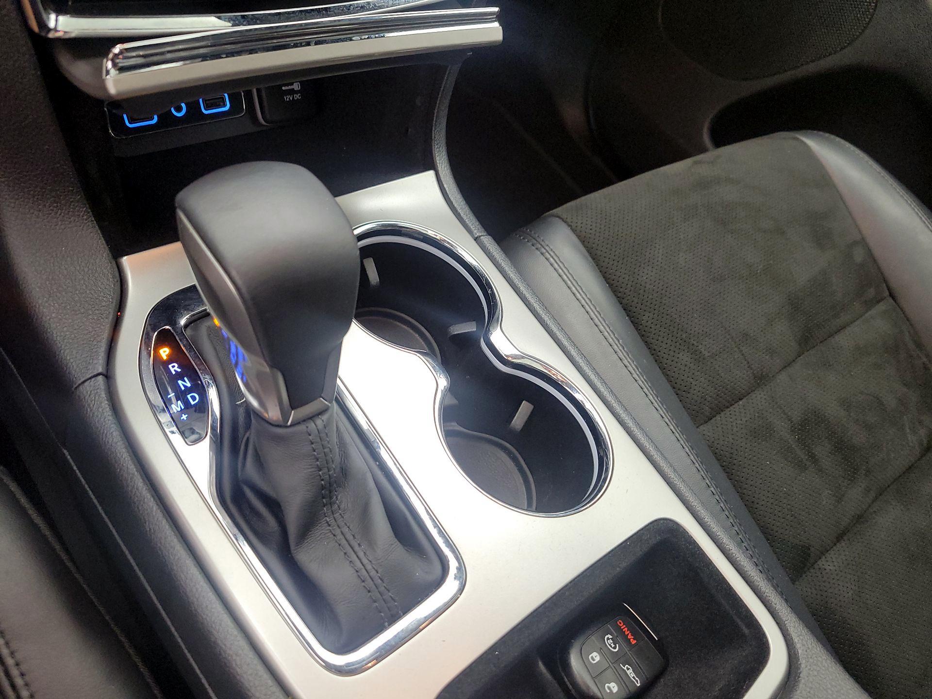 Thumbnail: 2019 Jeep Grand Cherokee - 18