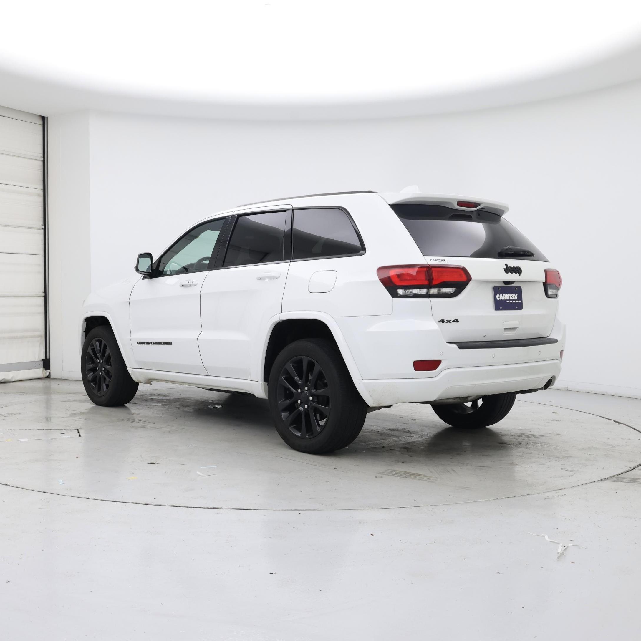 Thumbnail: 2019 Jeep Grand Cherokee - 2