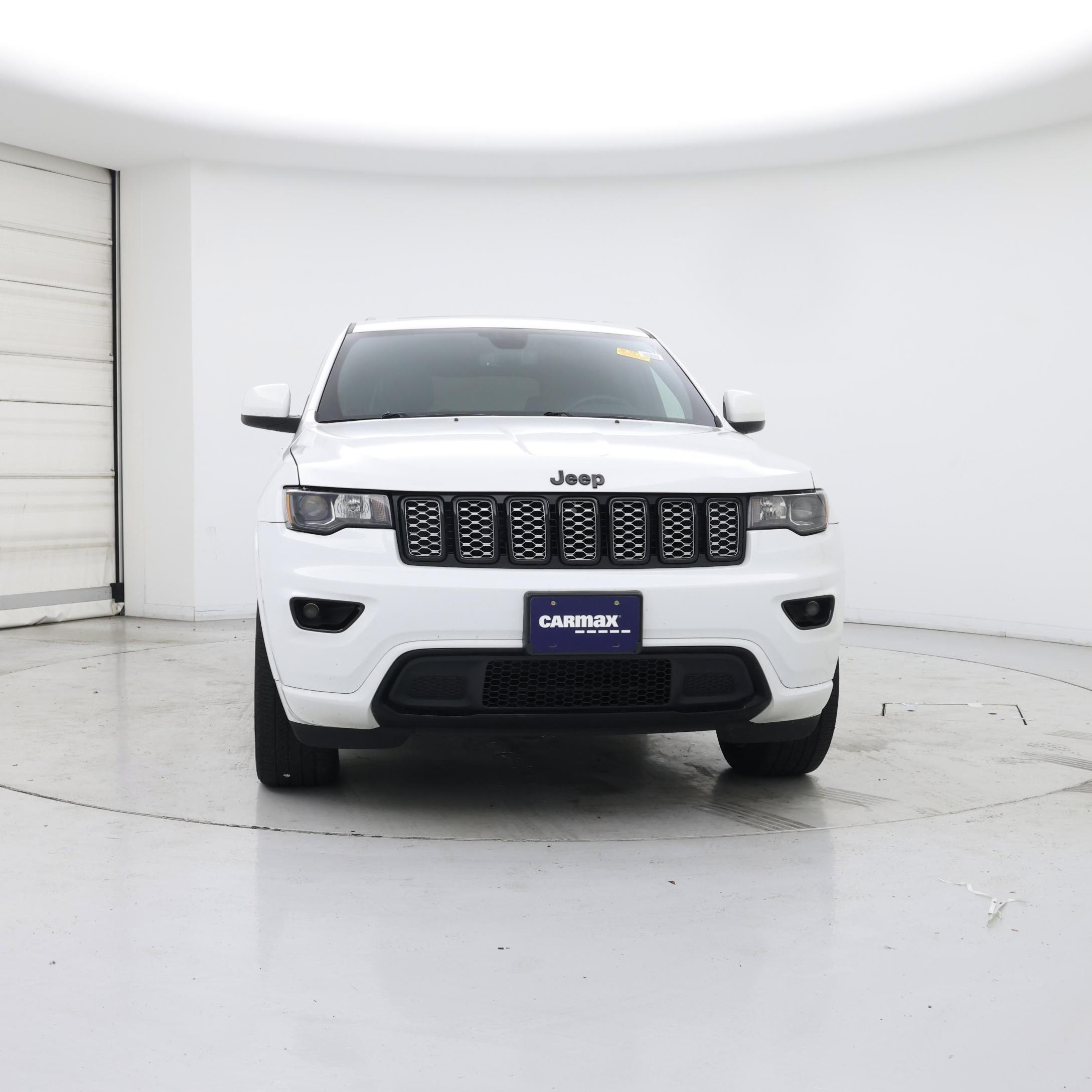 Thumbnail: 2019 Jeep Grand Cherokee - 5
