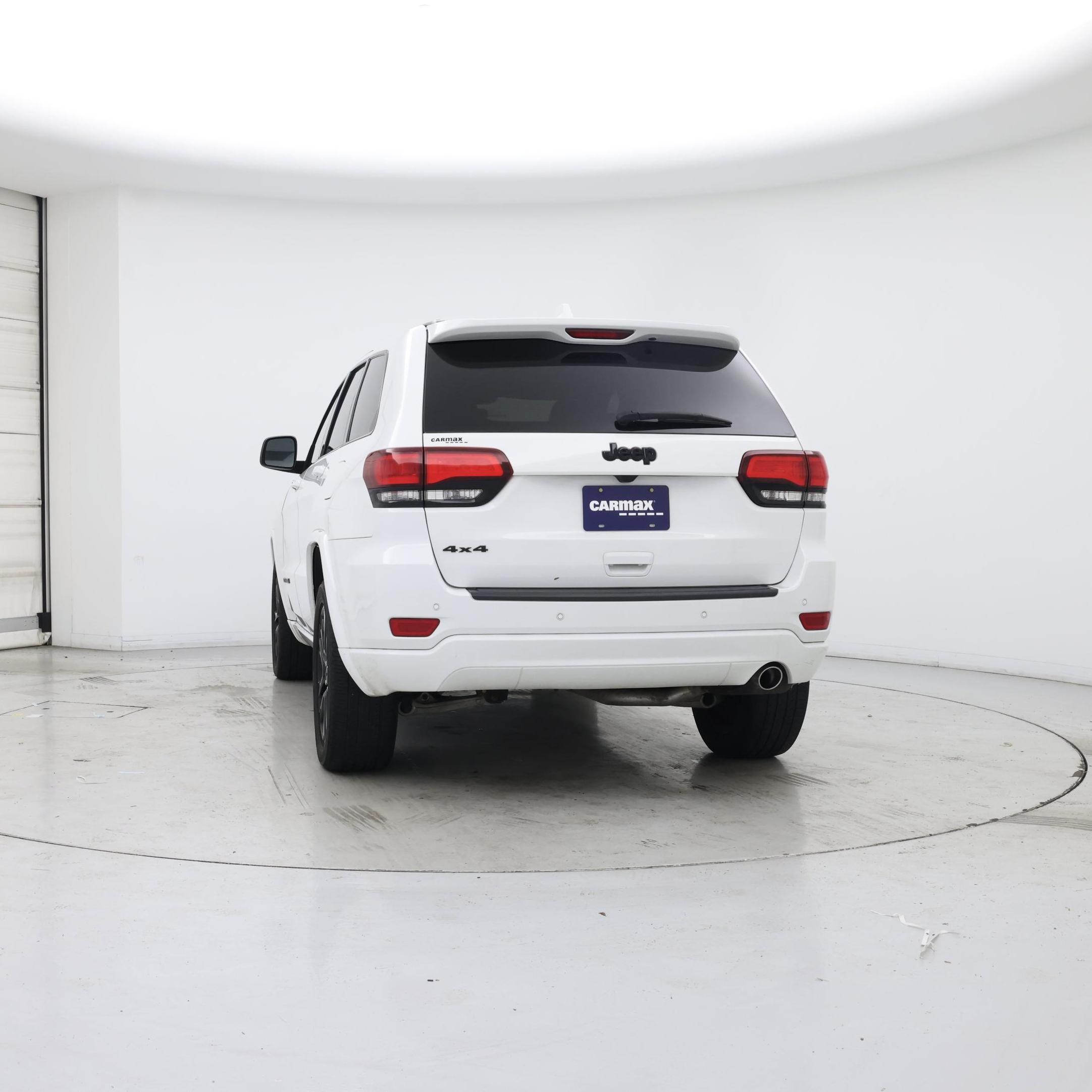 Thumbnail: 2019 Jeep Grand Cherokee - 6