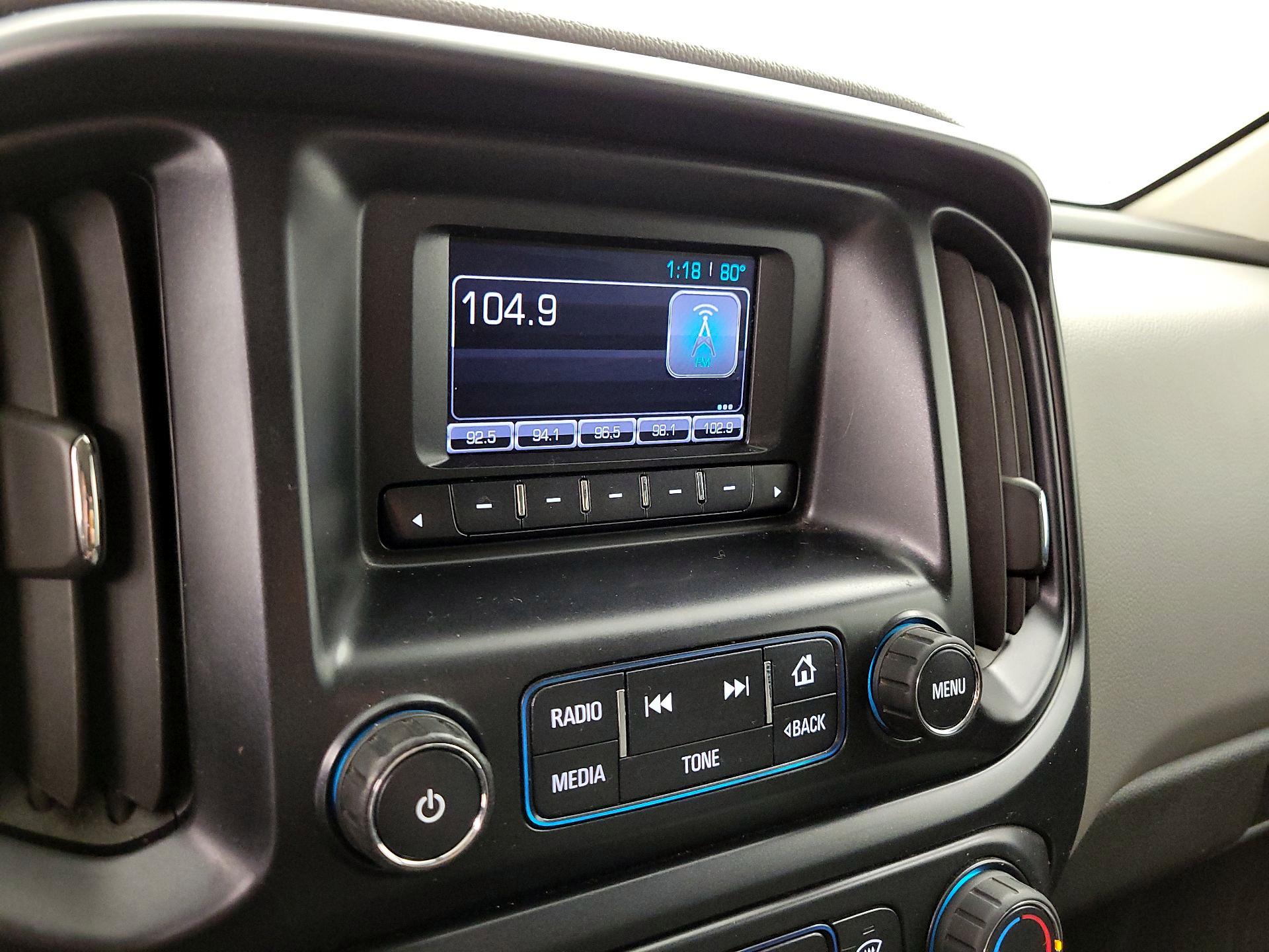 Thumbnail: 2015 Chevrolet Colorado - 15