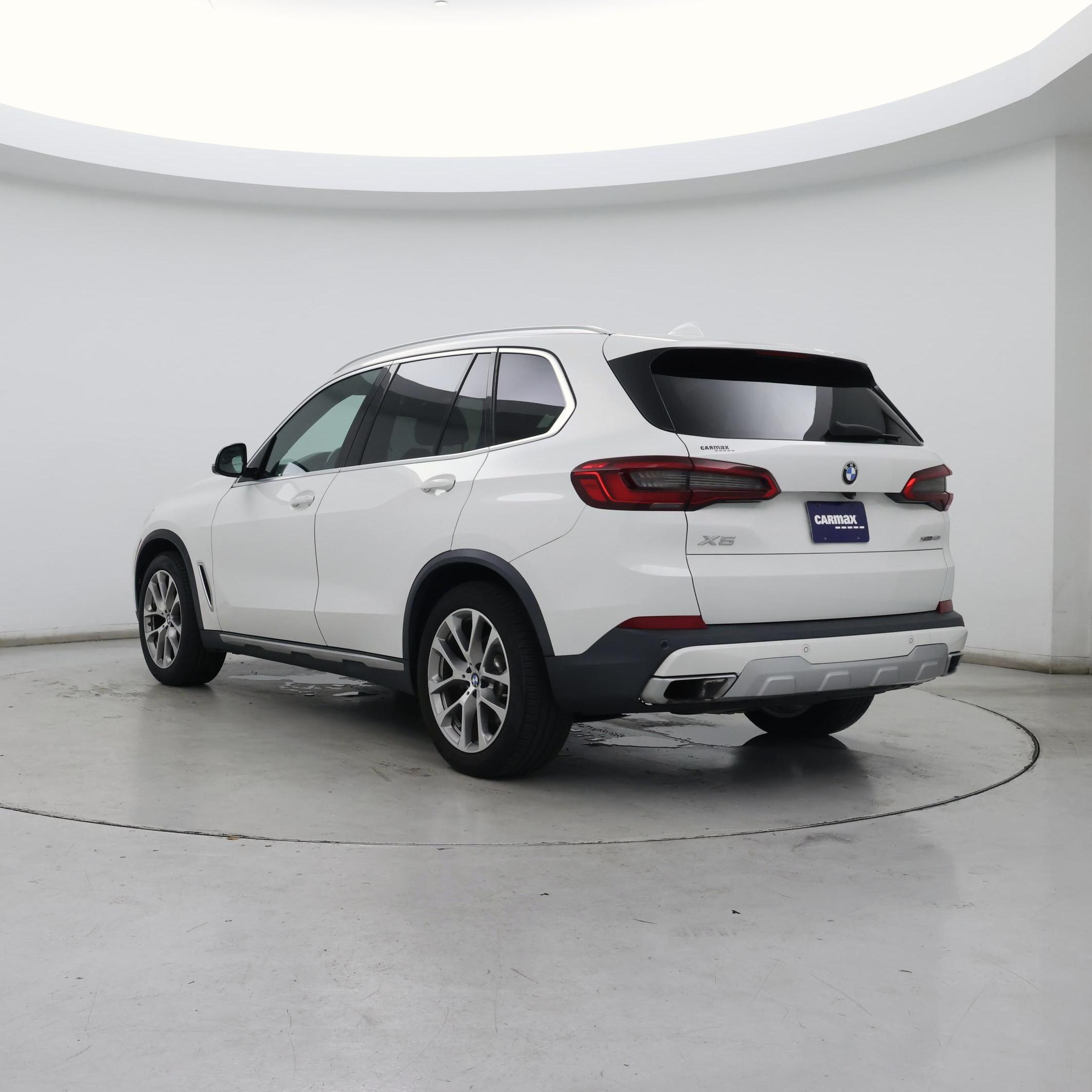 Thumbnail: 2019 BMW X5 - 2