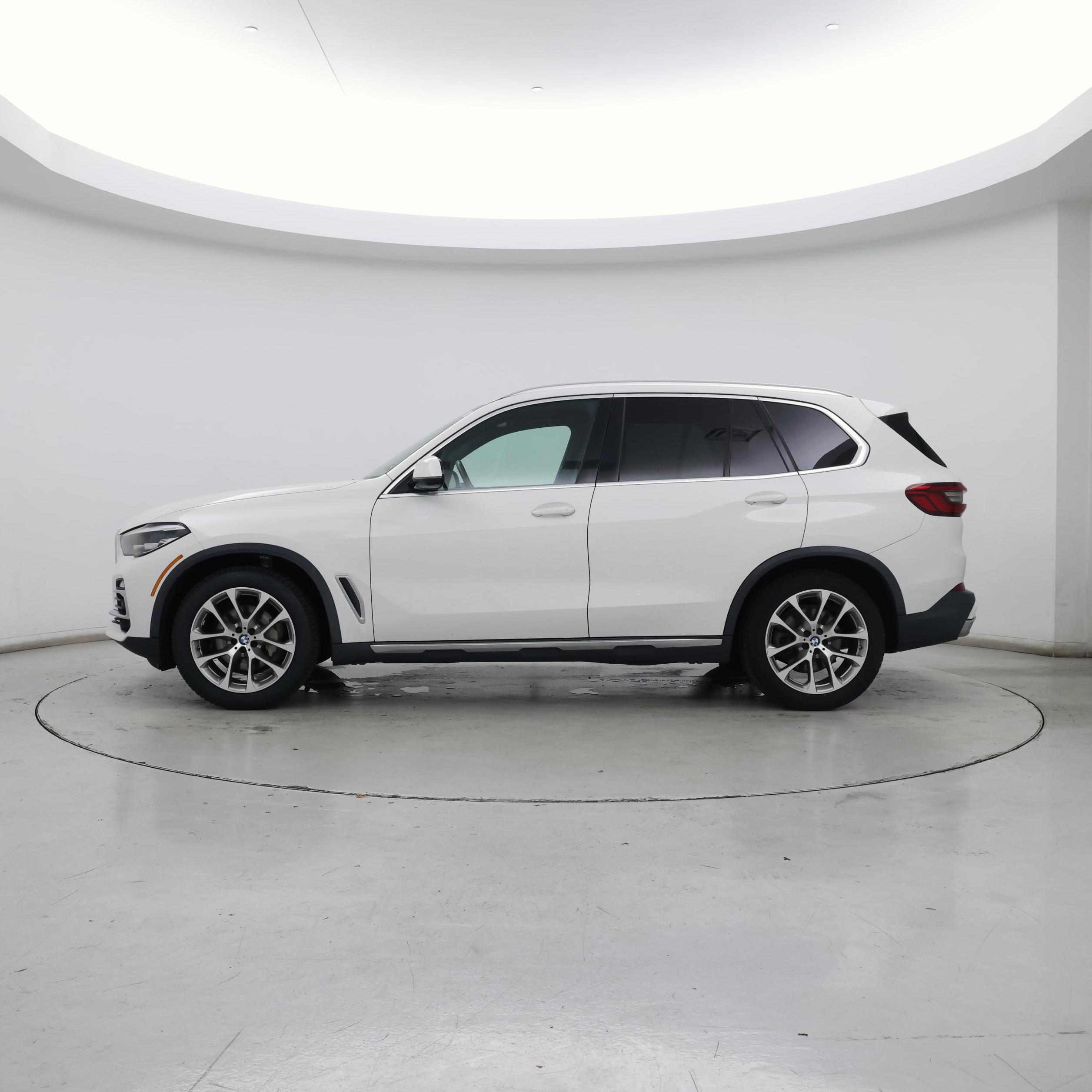 Thumbnail: 2019 BMW X5 - 3