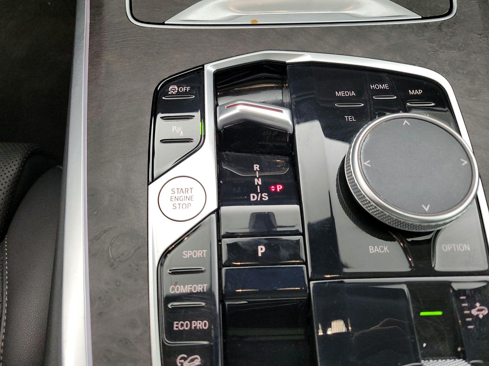 Thumbnail: 2023 BMW X7 - 18