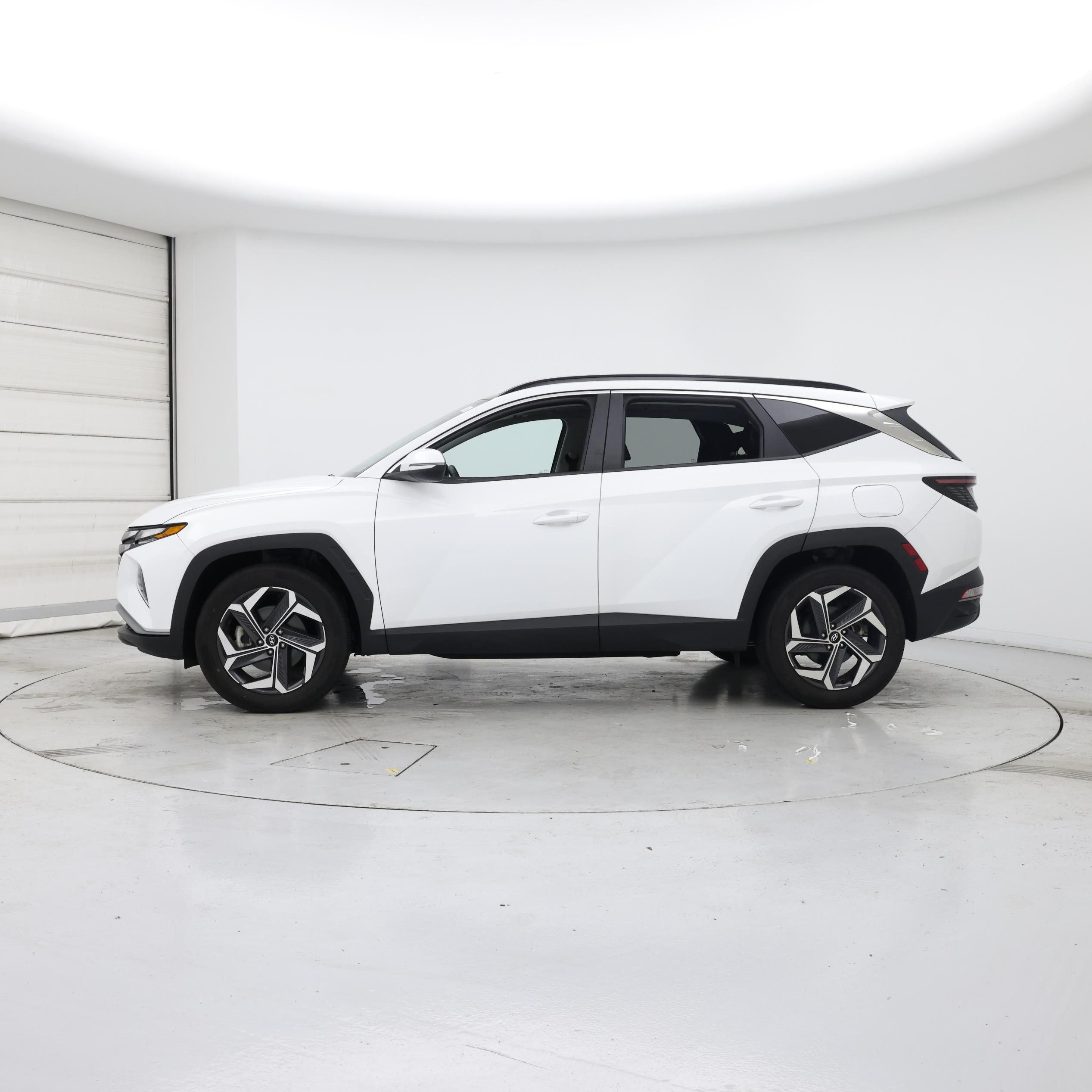 Thumbnail: 2022 Hyundai Tucson - 3