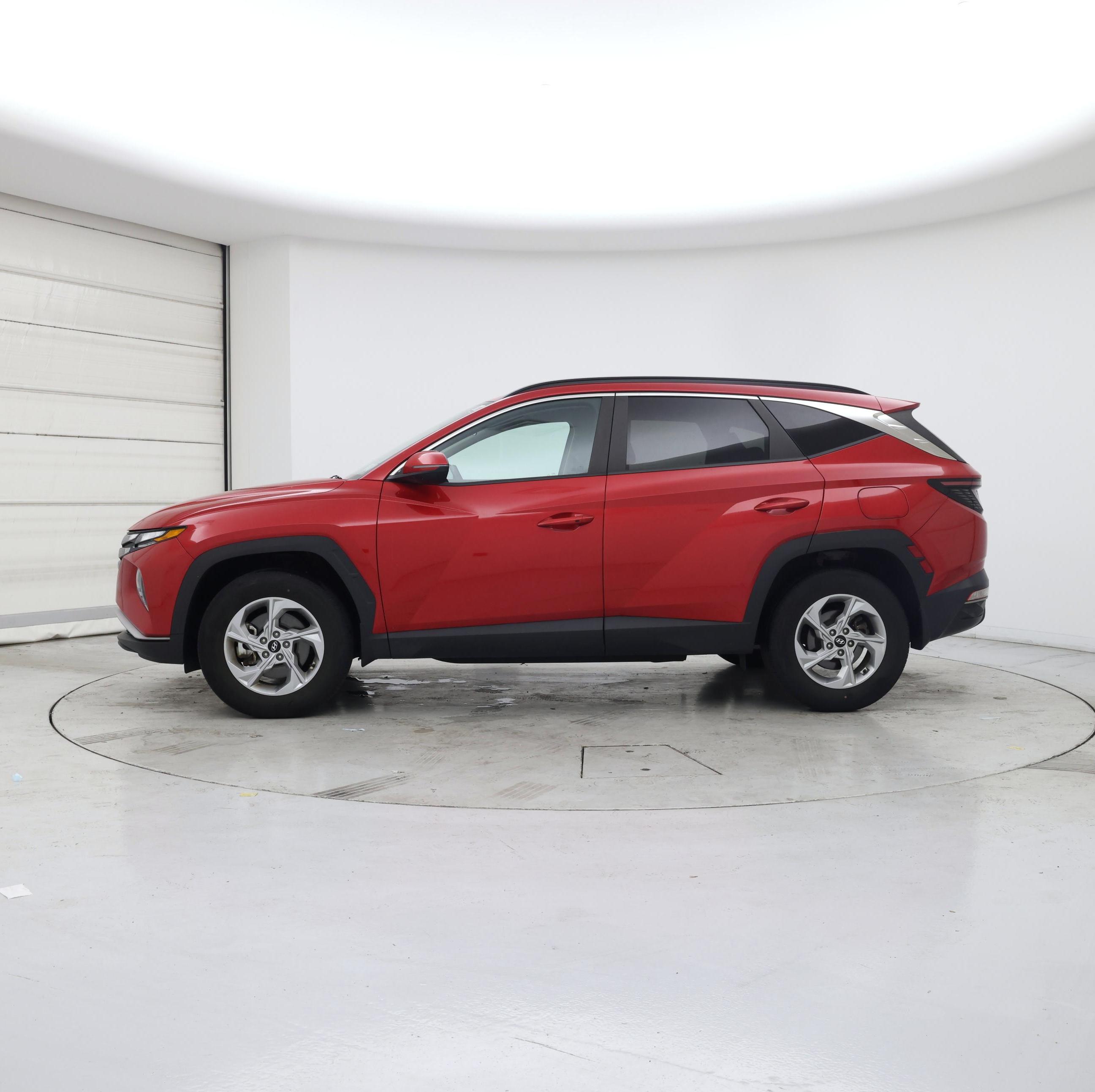 Thumbnail: 2022 Hyundai Tucson - 3