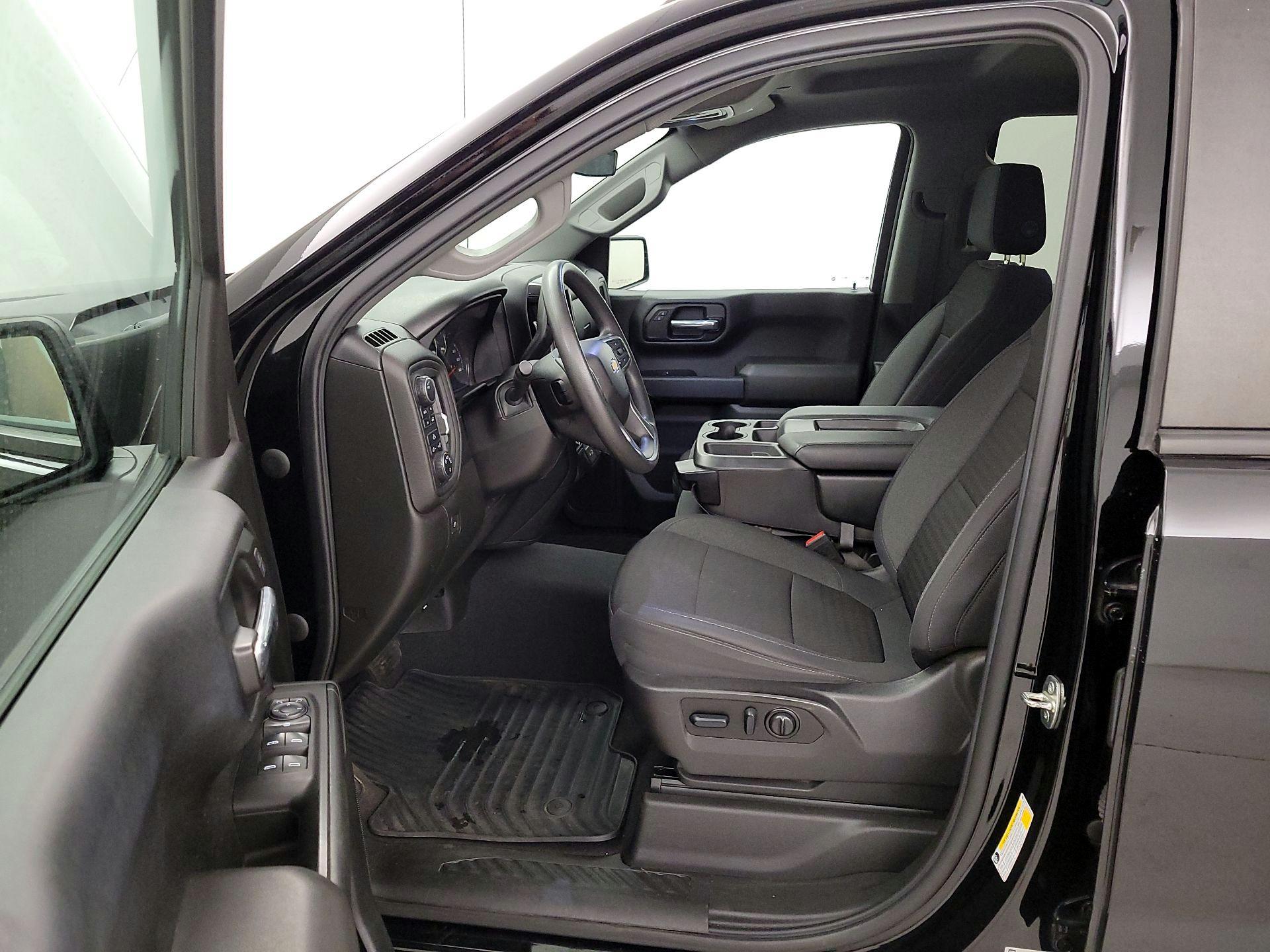 Thumbnail: 2022 Chevrolet Silverado 1500 - 11