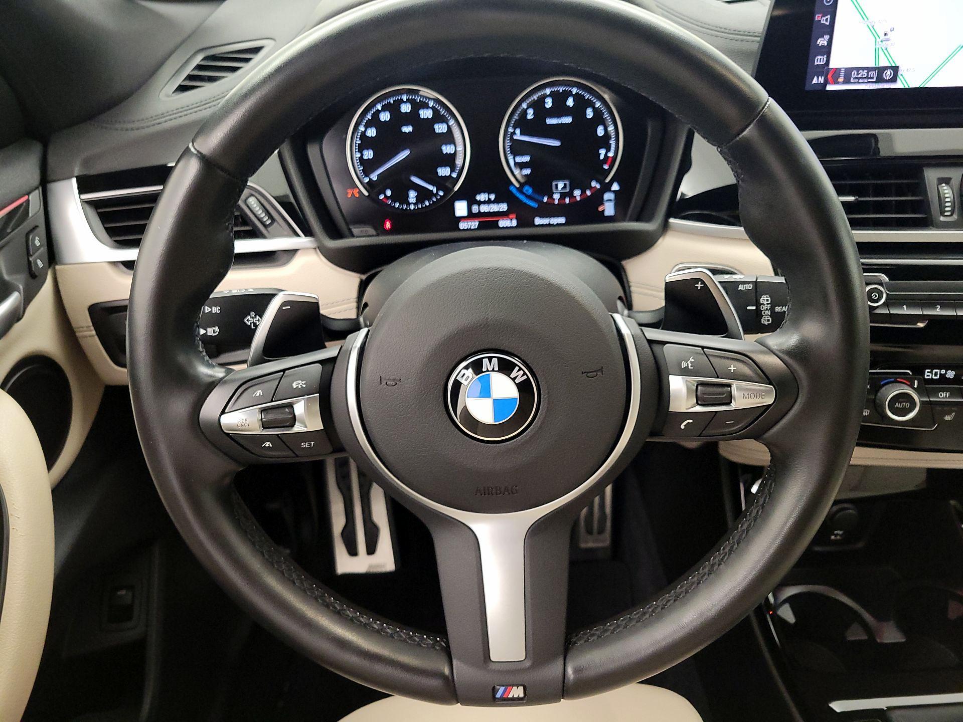 Thumbnail: 2023 BMW X2 - 10