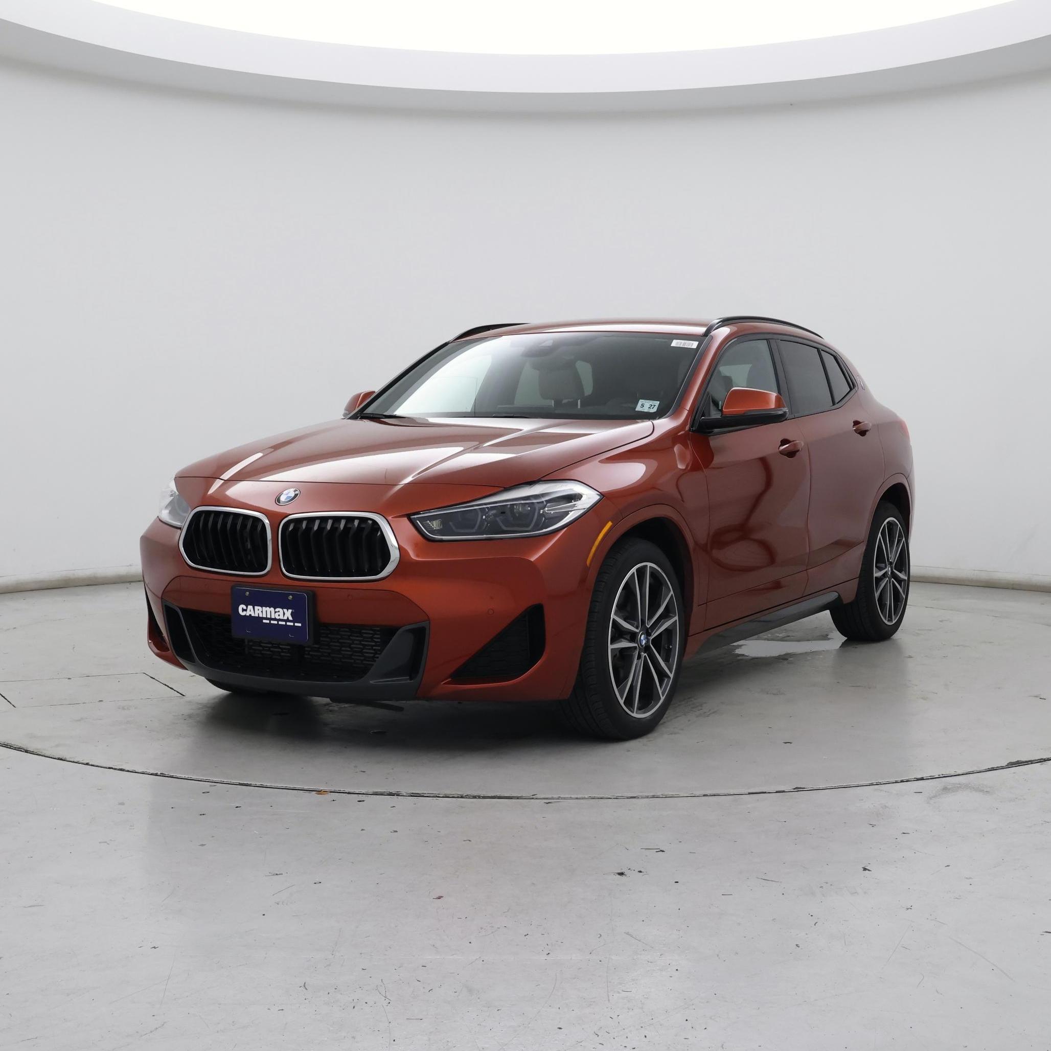 Thumbnail: 2023 BMW X2 - 4