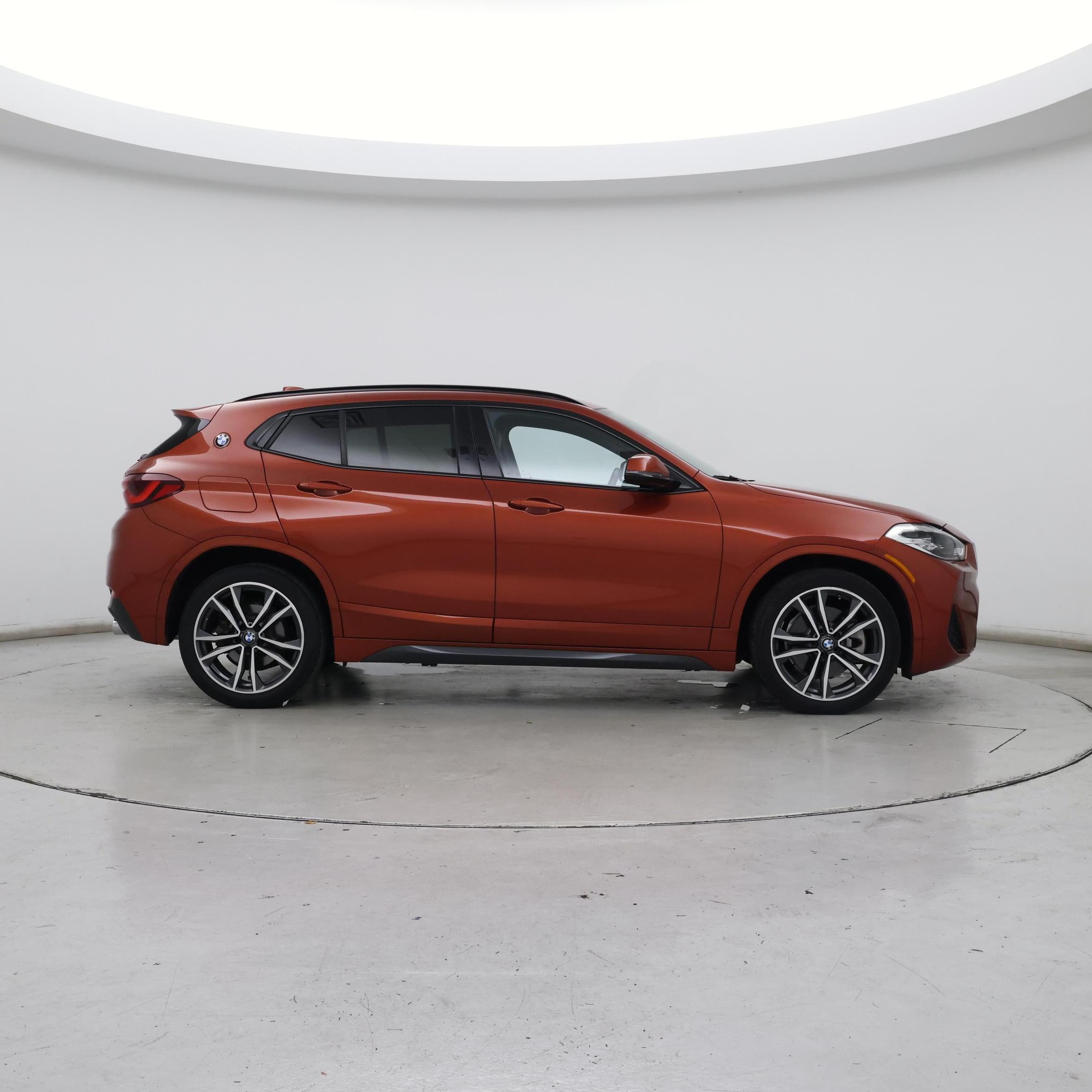 Thumbnail: 2023 BMW X2 - 7