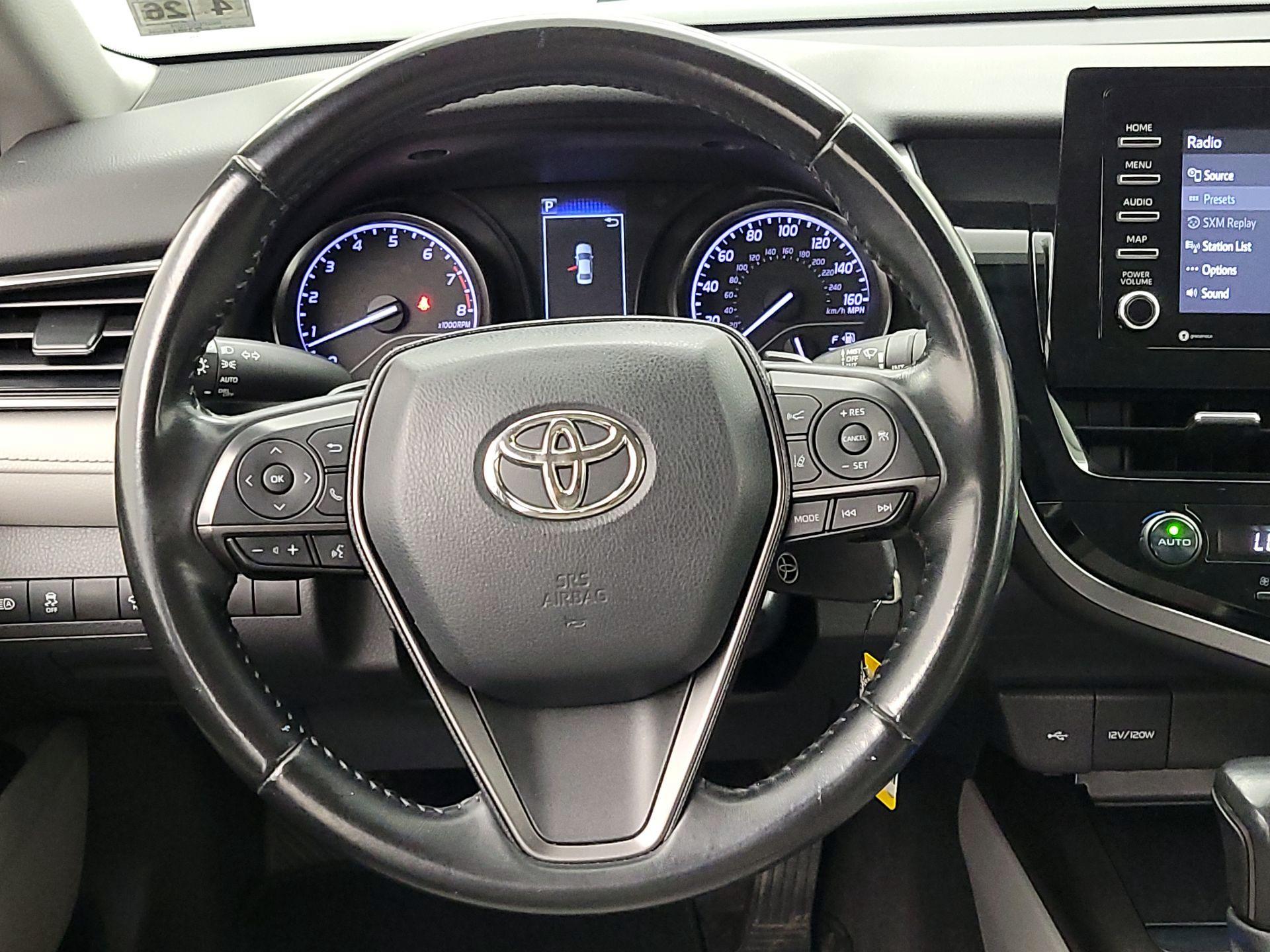 Thumbnail: 2021 Toyota Camry - 10
