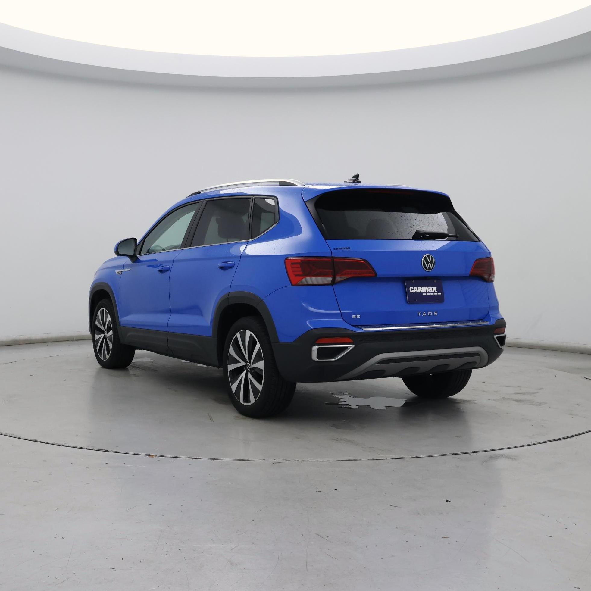 Thumbnail: 2023 Volkswagen Taos - 2
