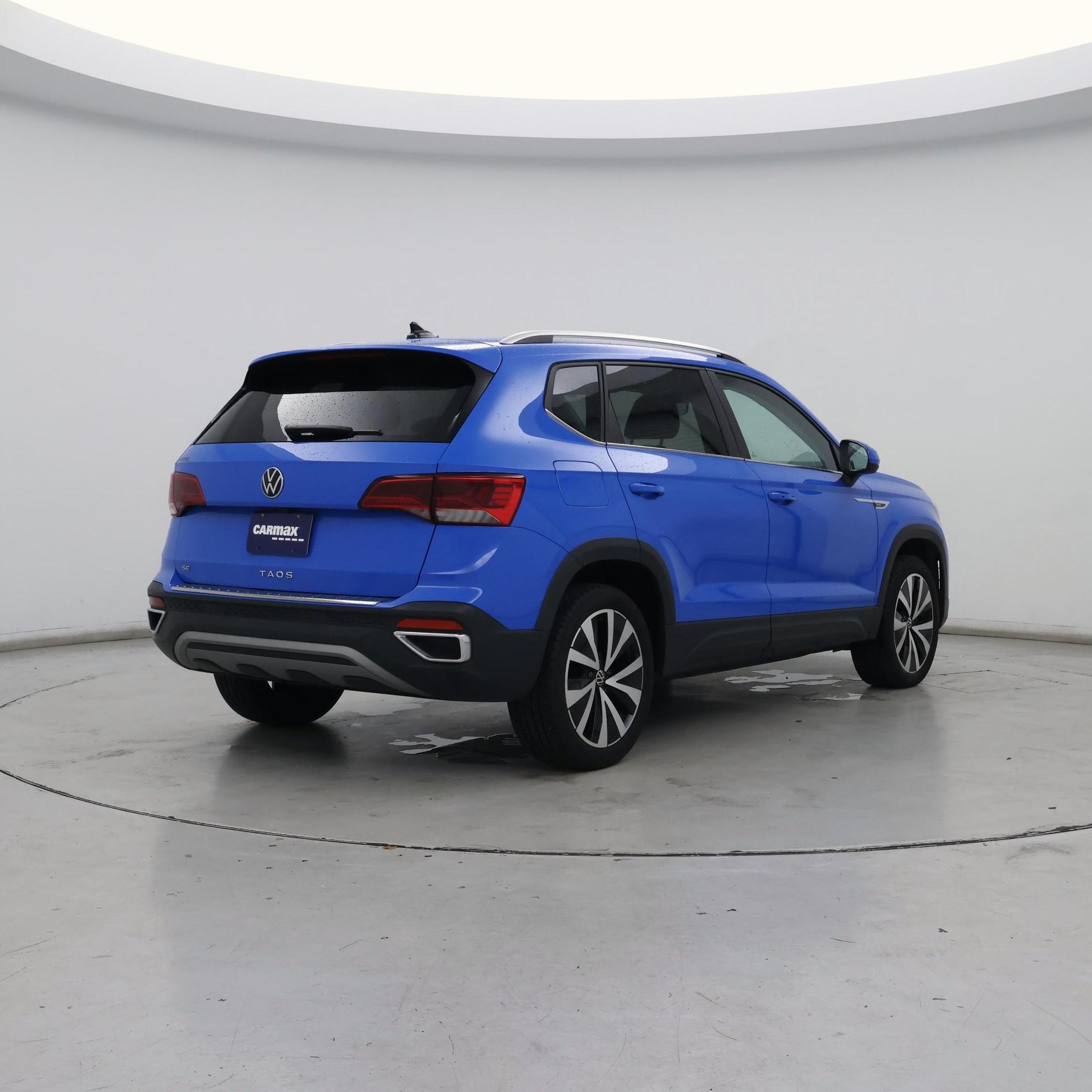 Thumbnail: 2023 Volkswagen Taos - 8