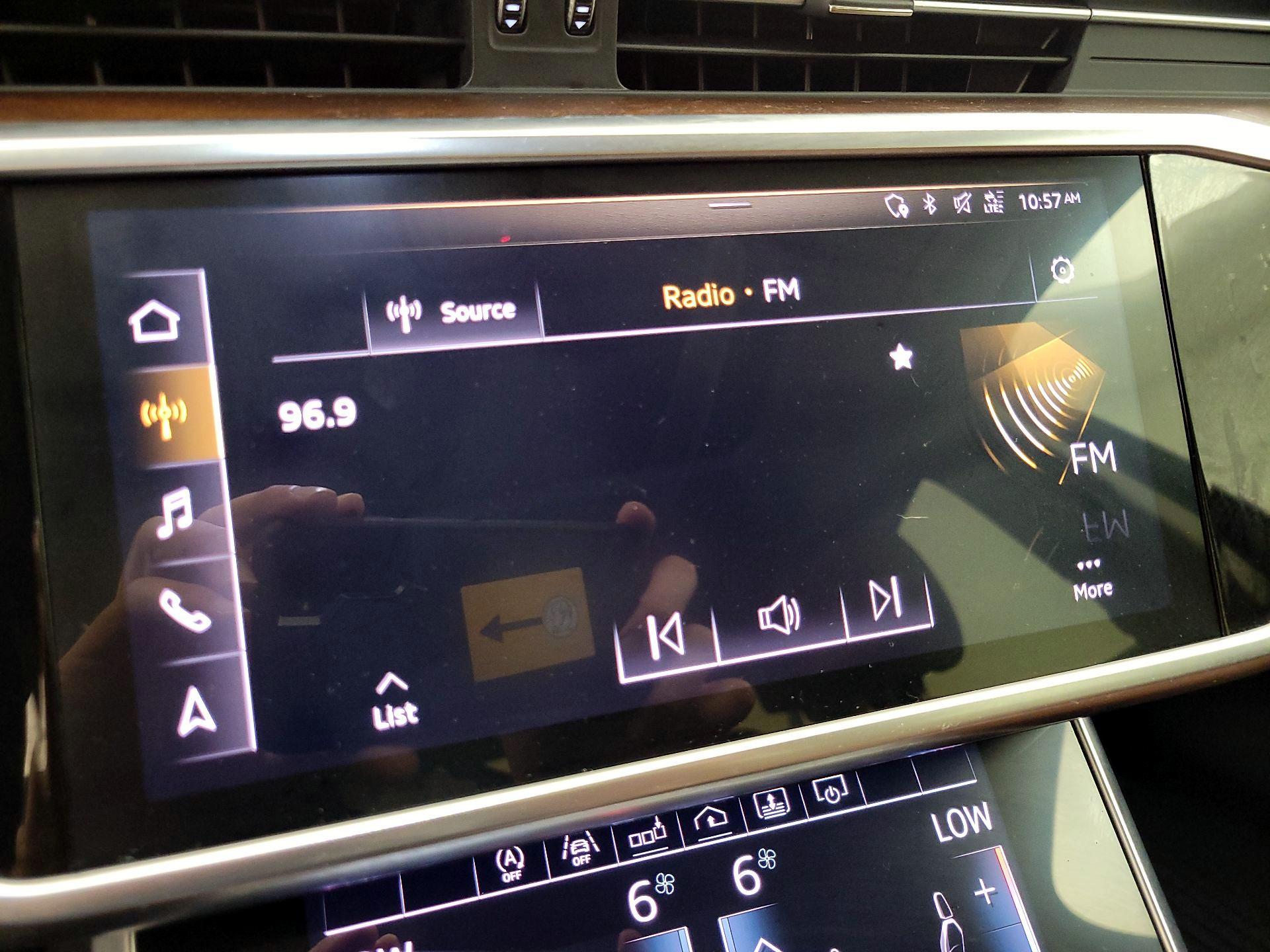 Thumbnail: 2019 Audi A6 - 16