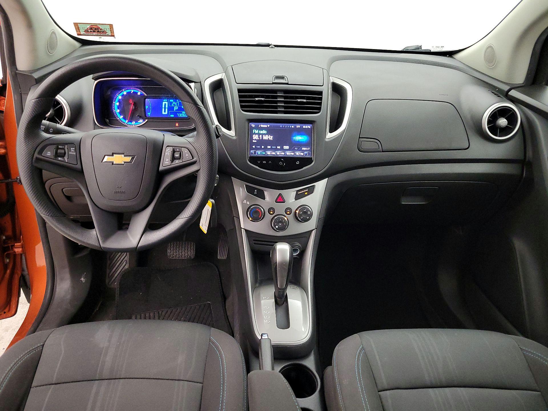 Thumbnail: 2016 Chevrolet Trax - 9