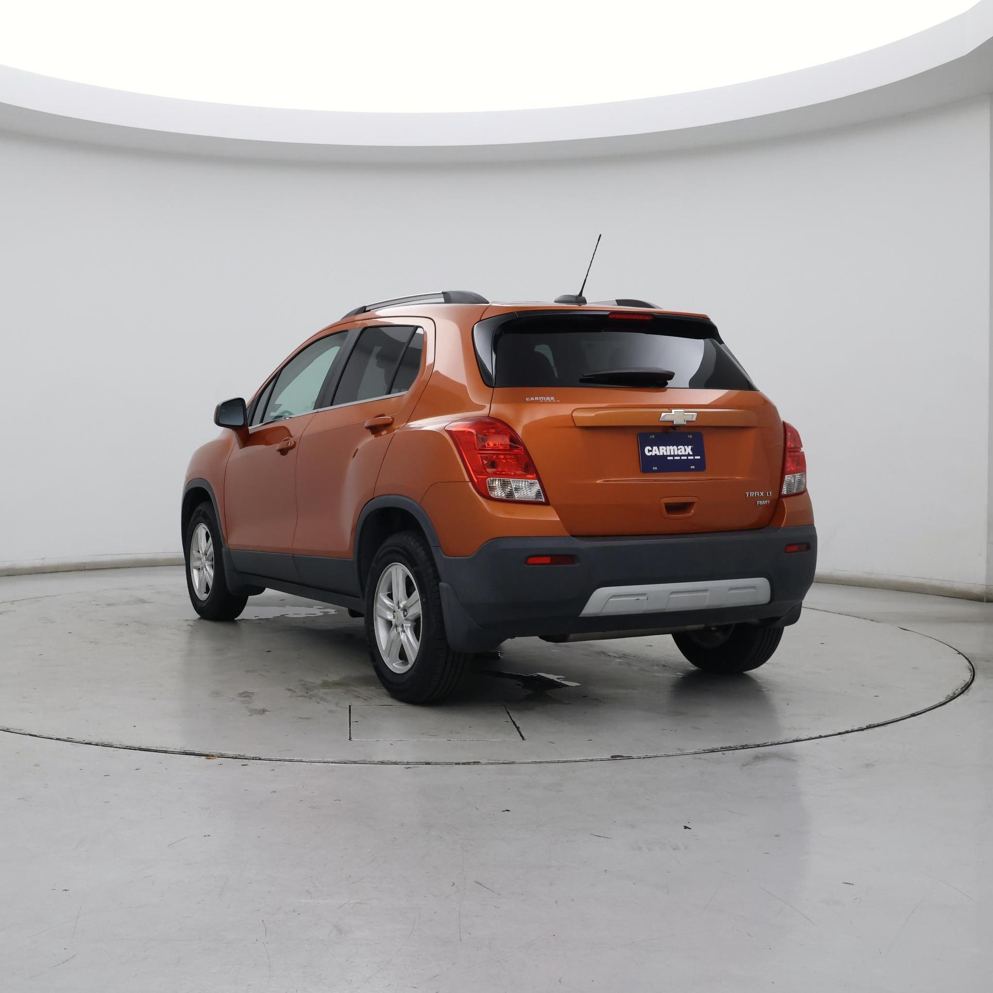 Thumbnail: 2016 Chevrolet Trax - 2