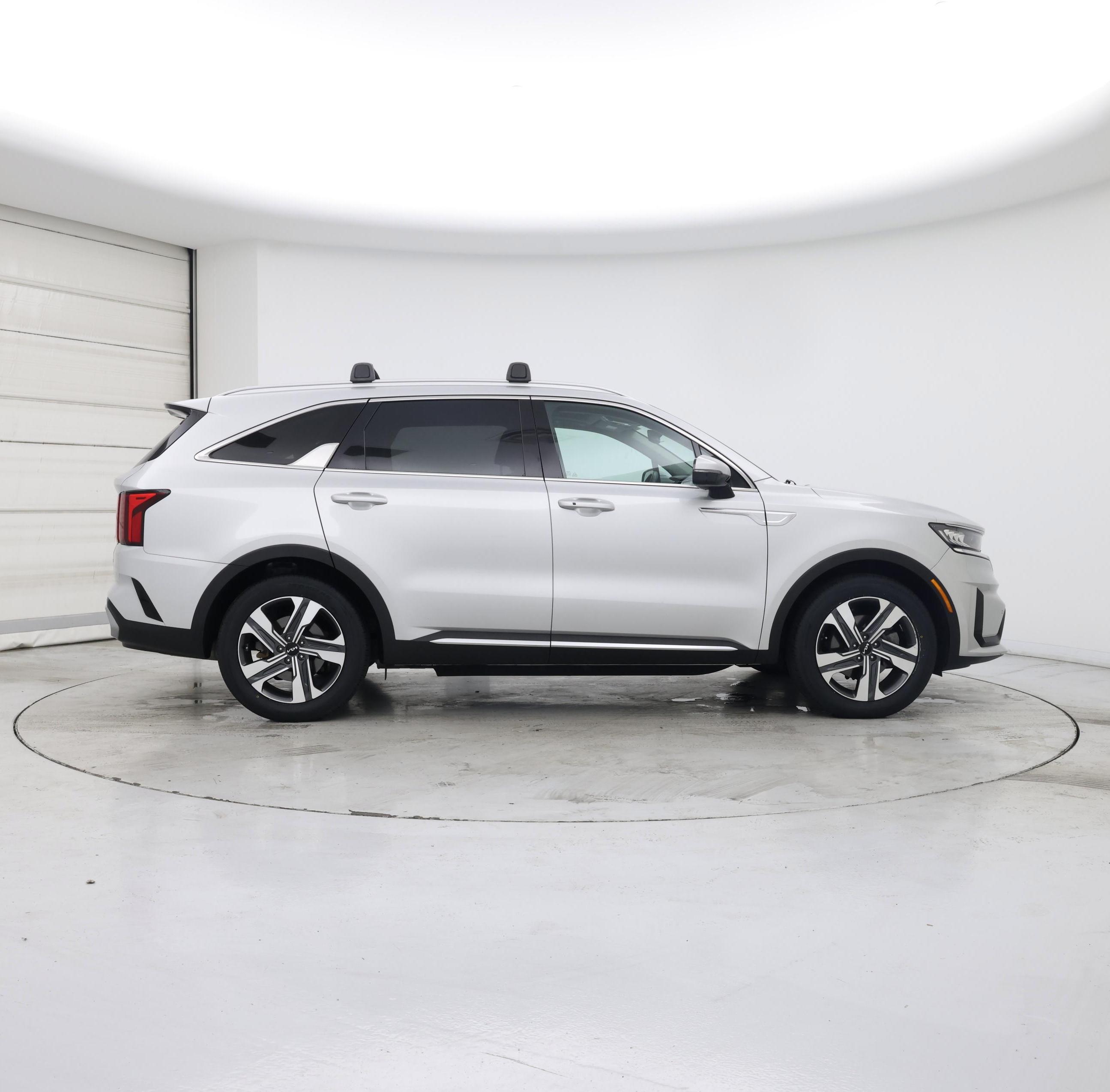 Thumbnail: 2023 Kia Sorento - 7