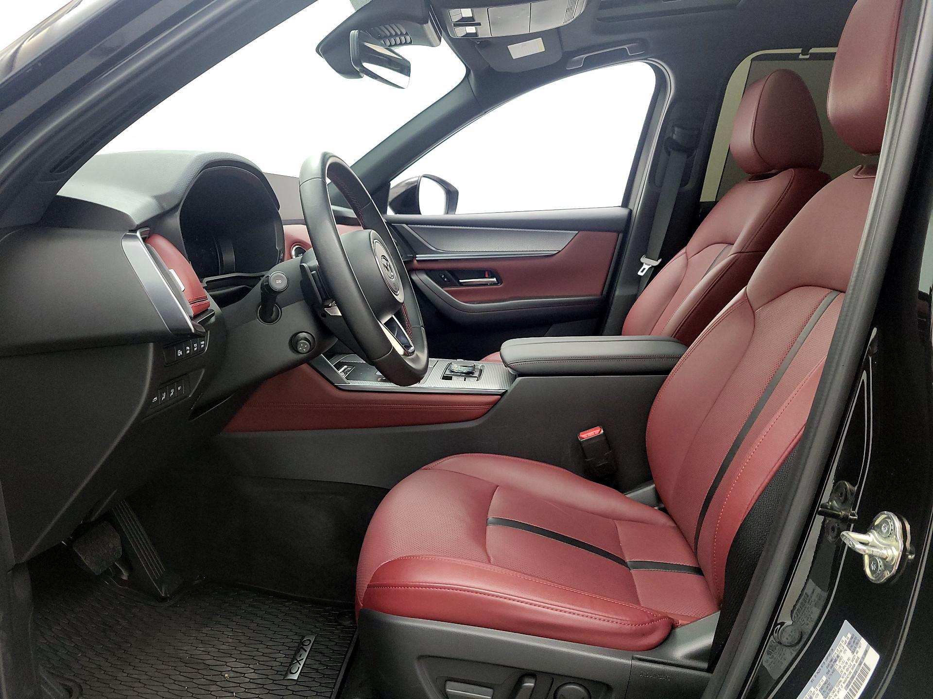 Thumbnail: 2025 Mazda CX-70 - 11