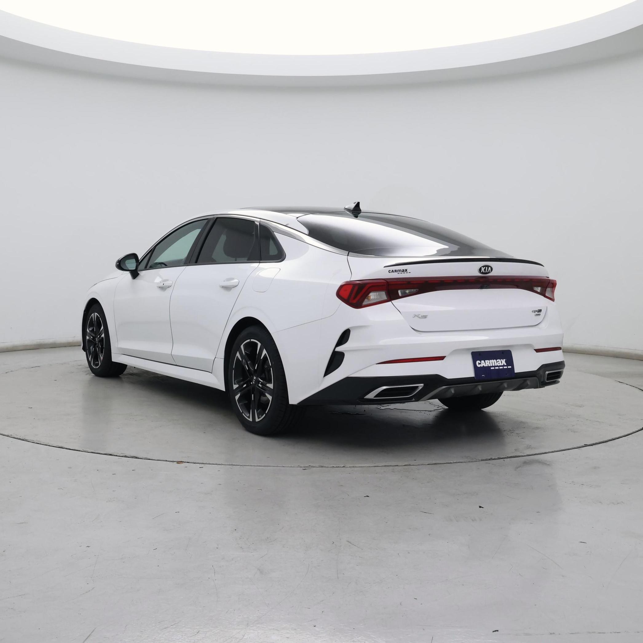 Thumbnail: 2021 Kia K5 - 2