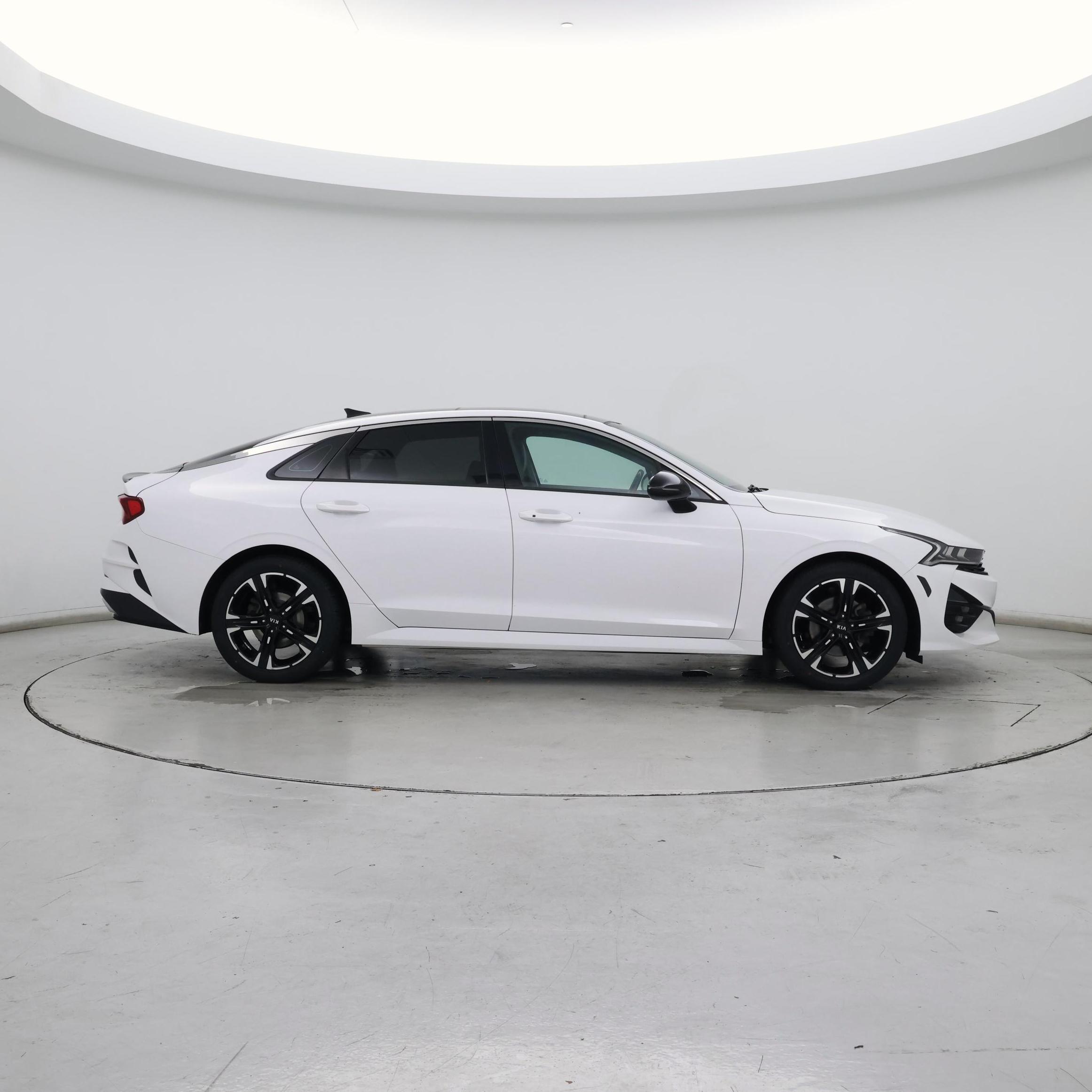 Thumbnail: 2021 Kia K5 - 7