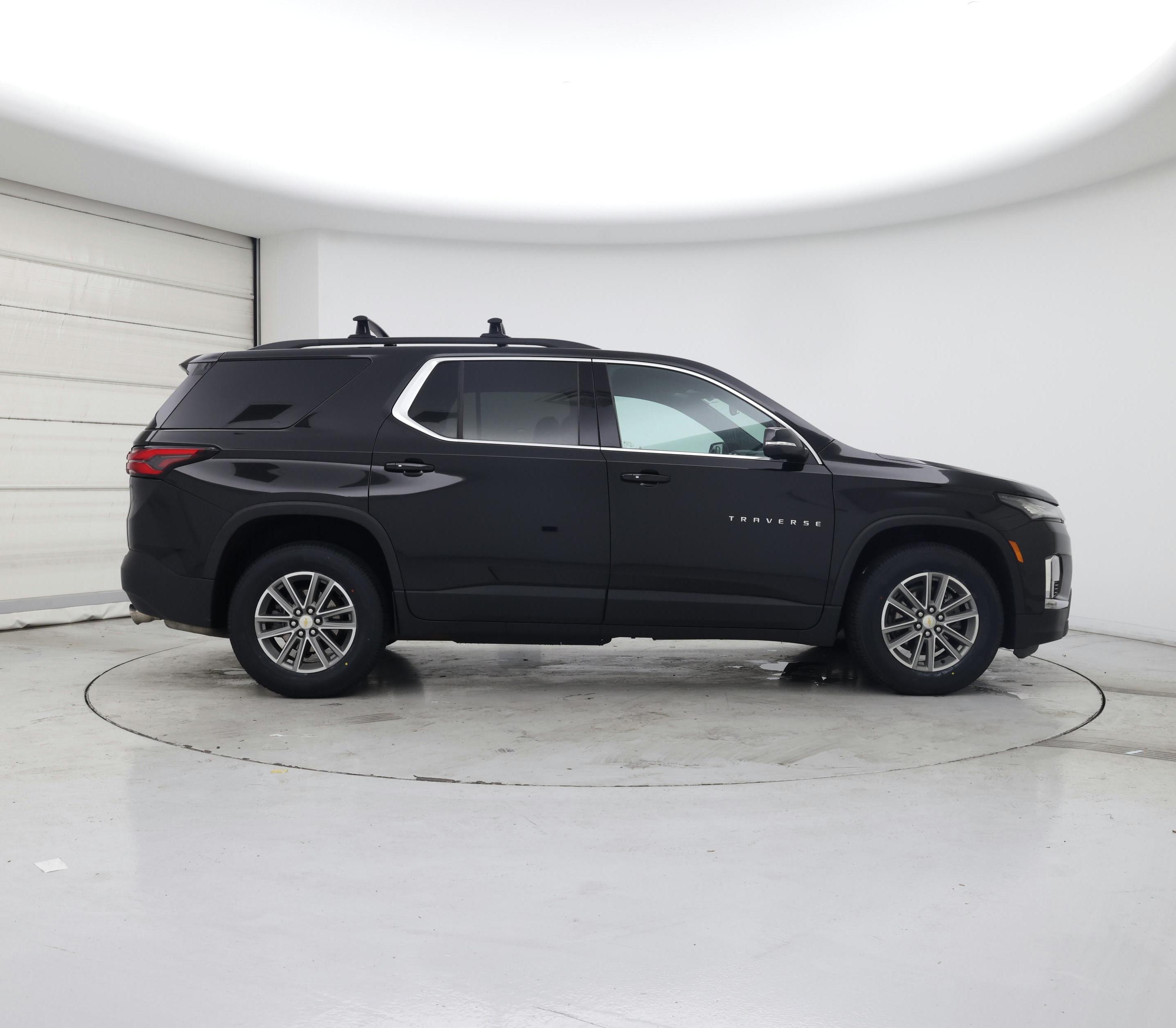 Thumbnail: 2023 Chevrolet Traverse - 7