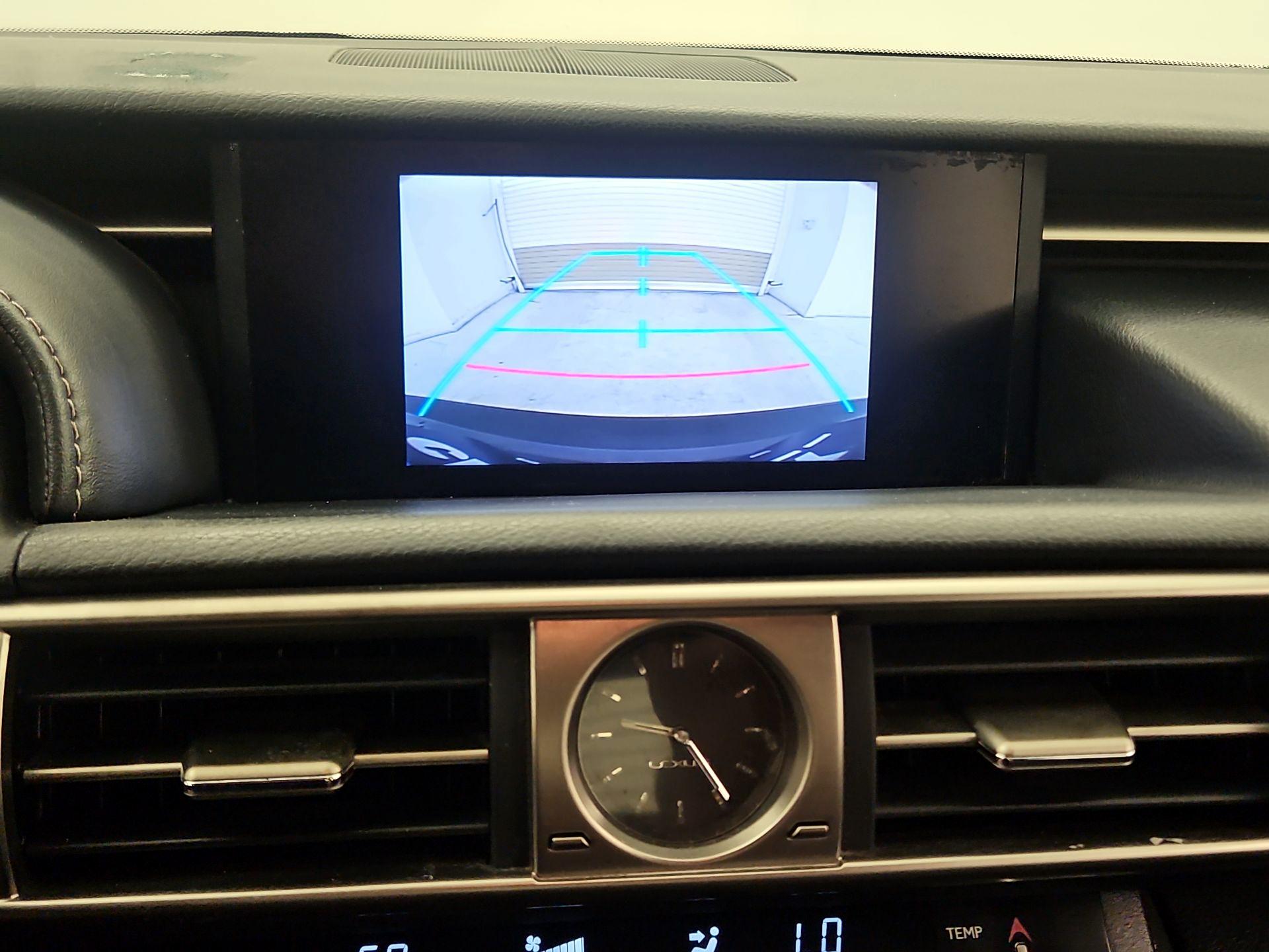 Thumbnail: 2014 Lexus IS - 14