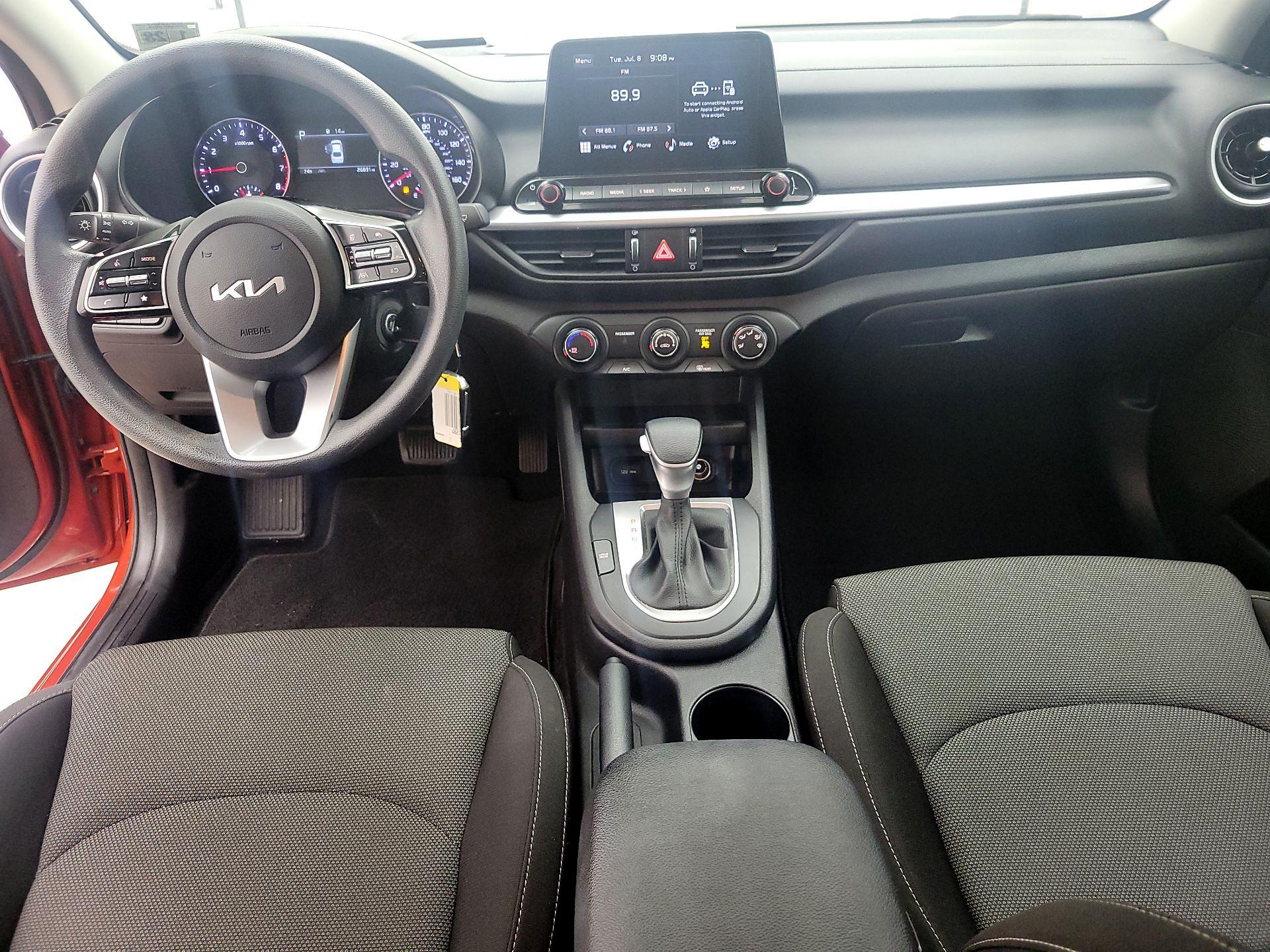 Thumbnail: 2023 Kia Forte - 9