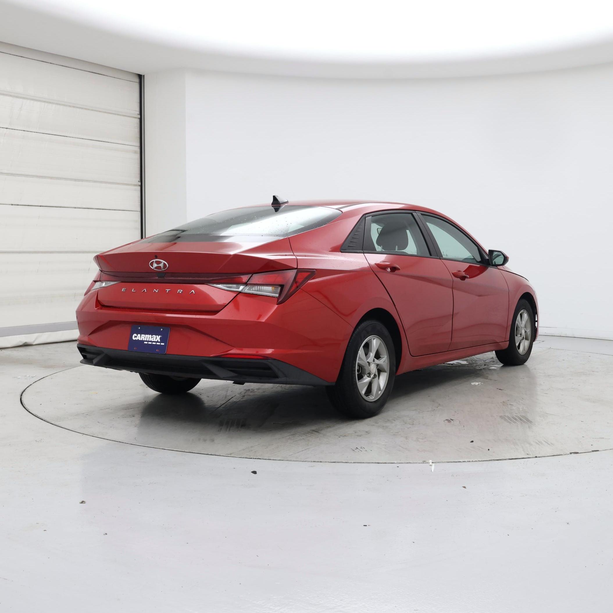 Thumbnail: 2023 Hyundai Elantra - 8