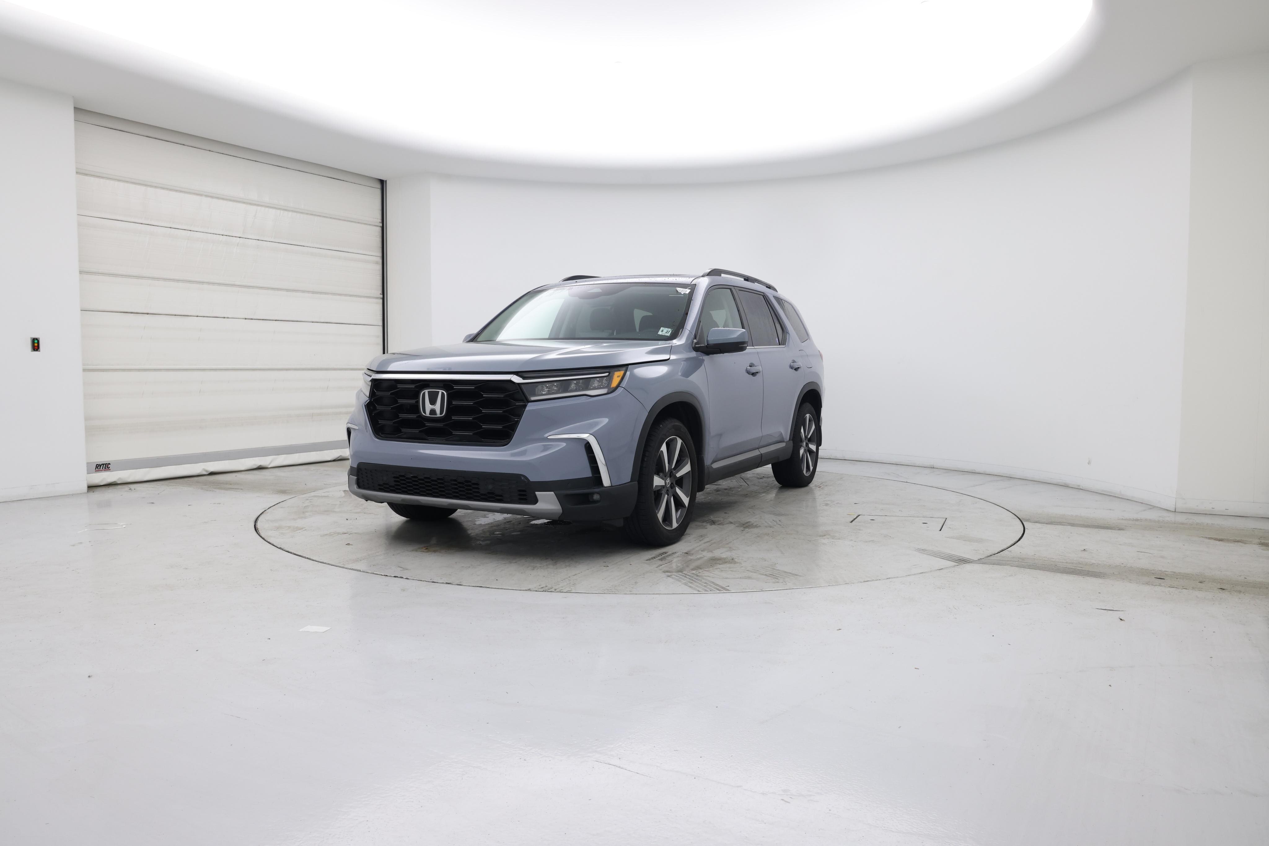 Thumbnail: 2023 Honda Pilot - 4