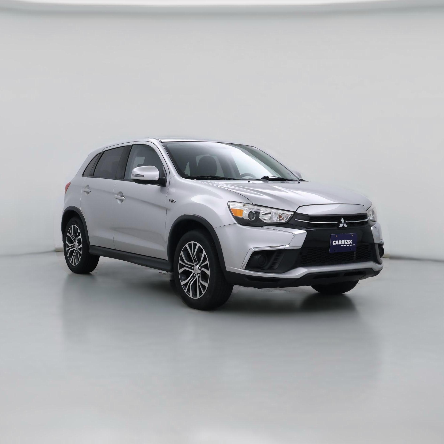 Thumbnail: 2019 Mitsubishi Outlander Sport - 1