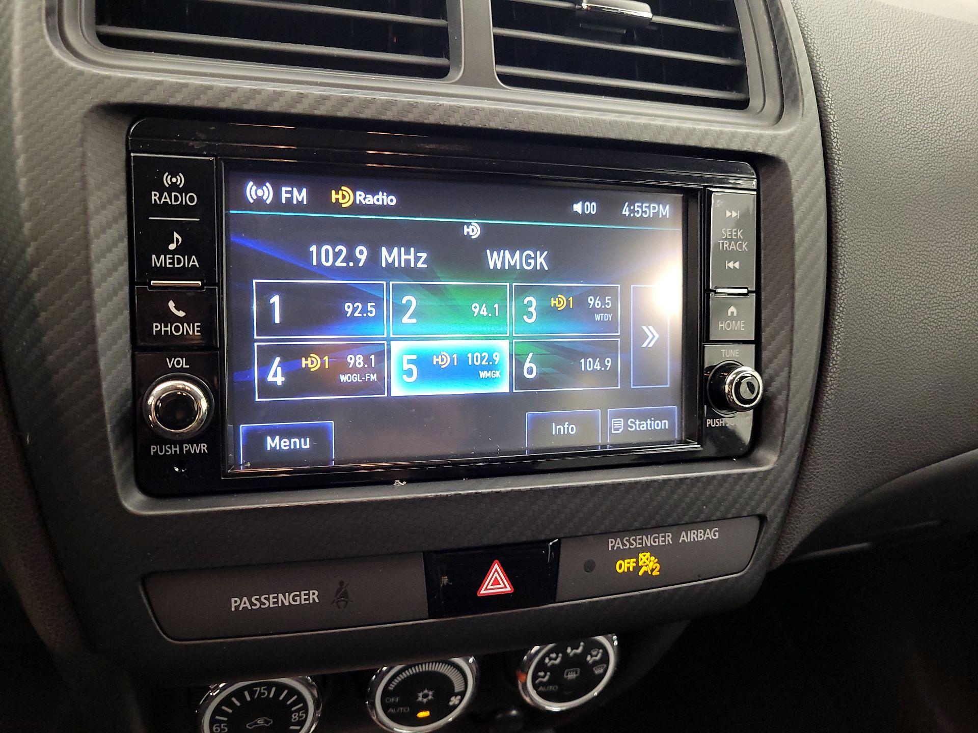 Thumbnail: 2019 Mitsubishi Outlander Sport - 14