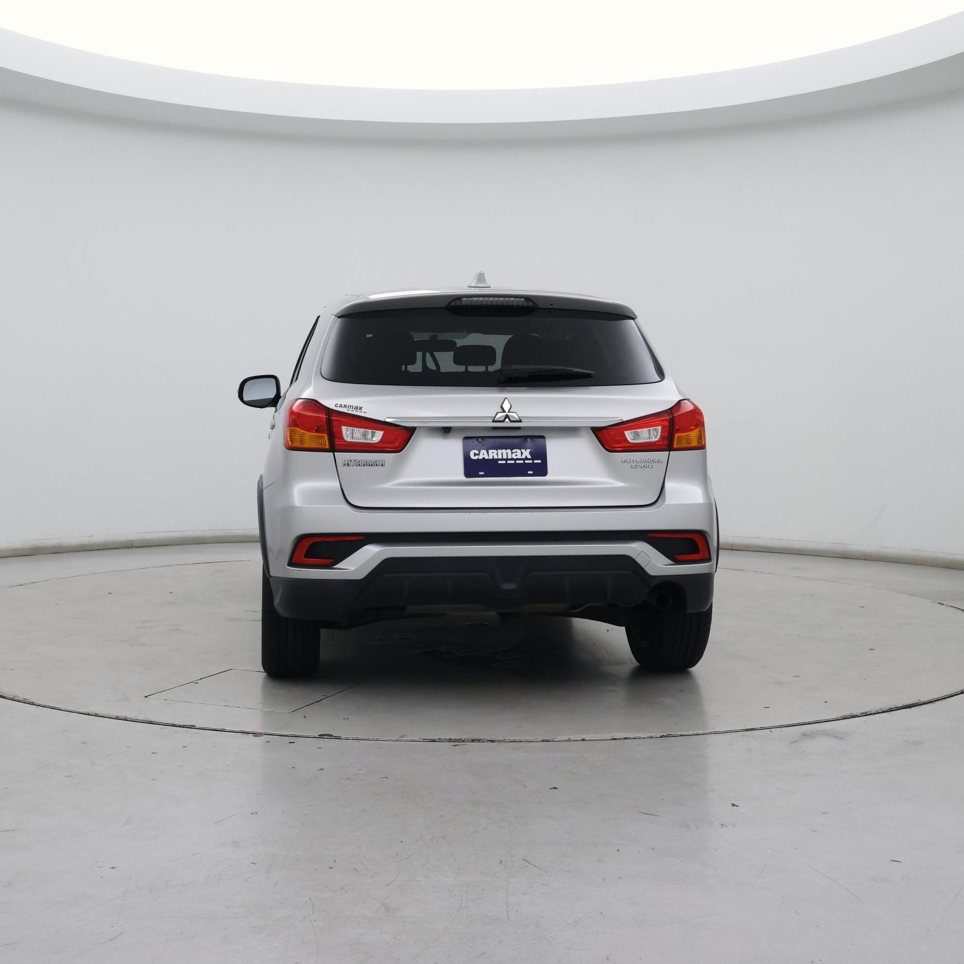 Thumbnail: 2019 Mitsubishi Outlander Sport - 6