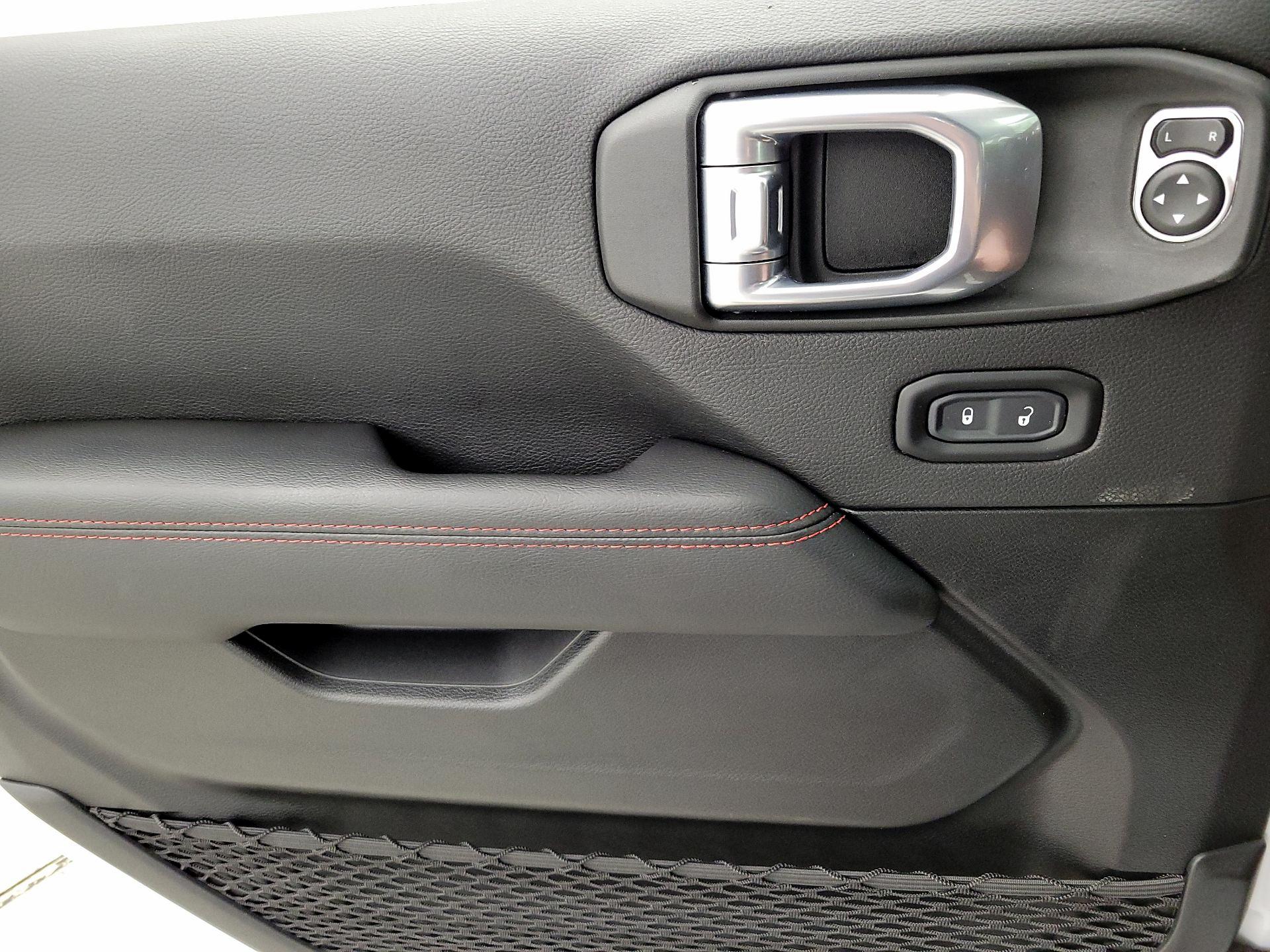 Thumbnail: 2021 Jeep Wrangler - 12