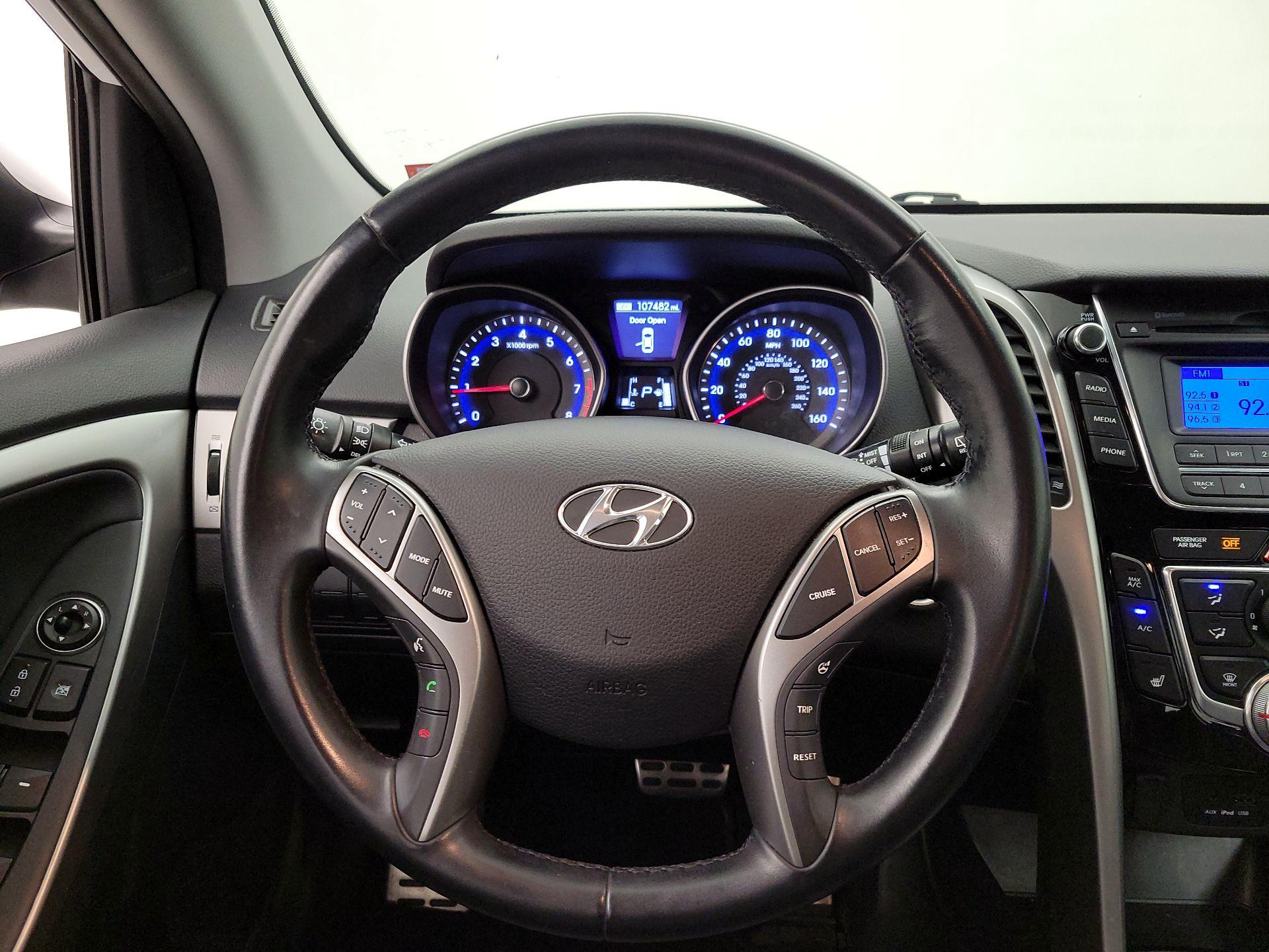 Thumbnail: 2014 Hyundai Elantra - 10