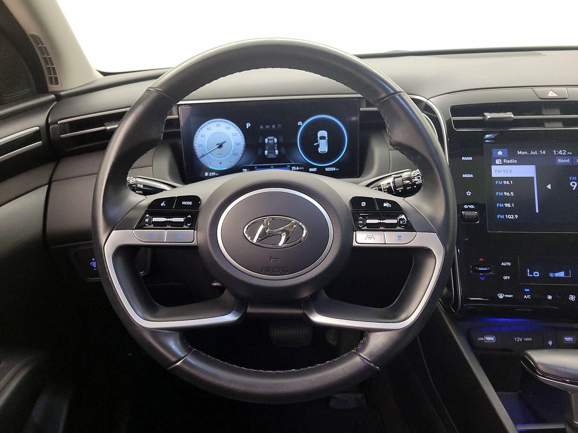 Thumbnail: 2023 Hyundai Tucson - 10