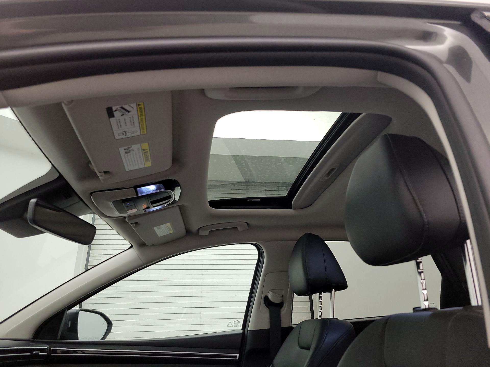 Thumbnail: 2023 Hyundai Tucson - 19