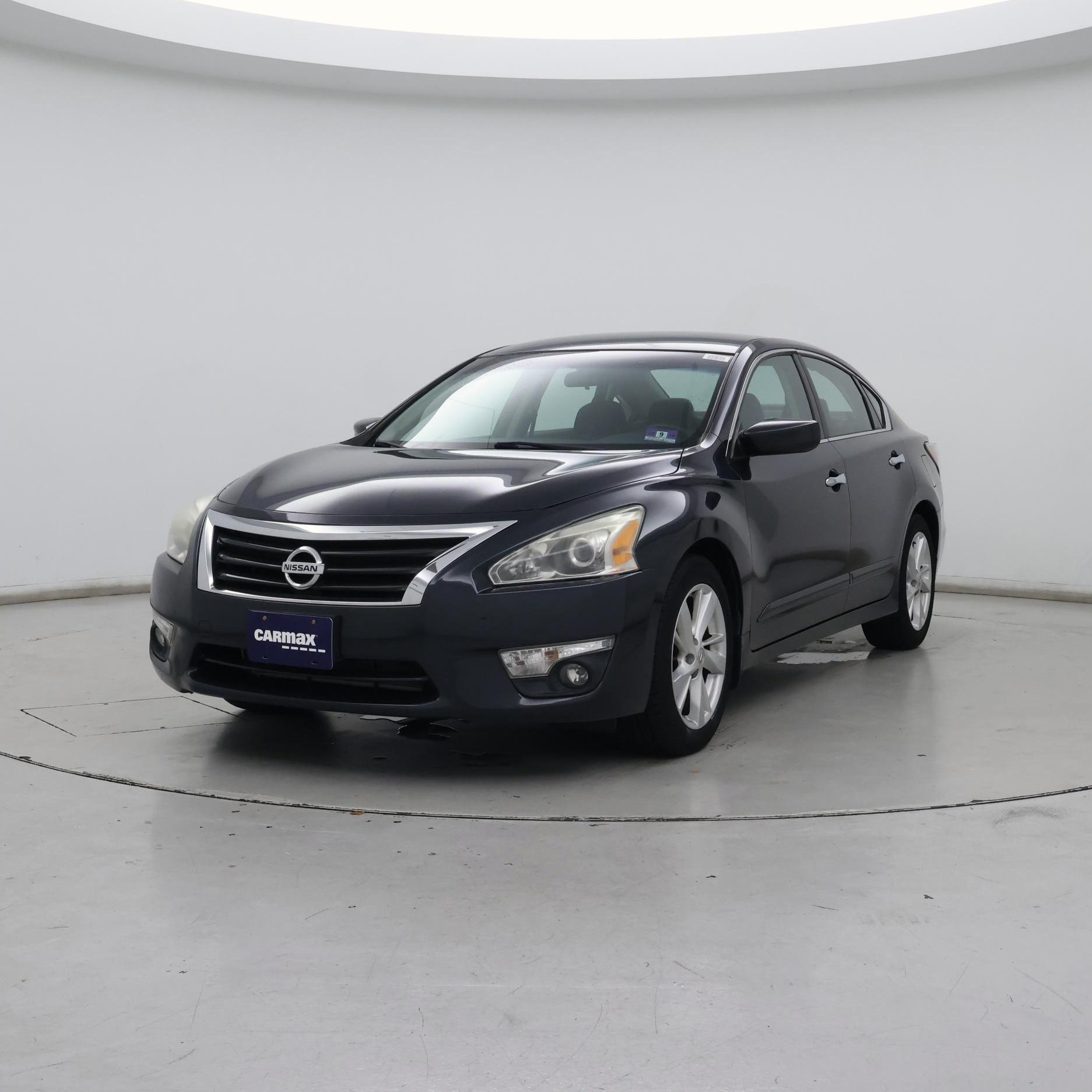 Thumbnail: 2015 Nissan Altima - 4