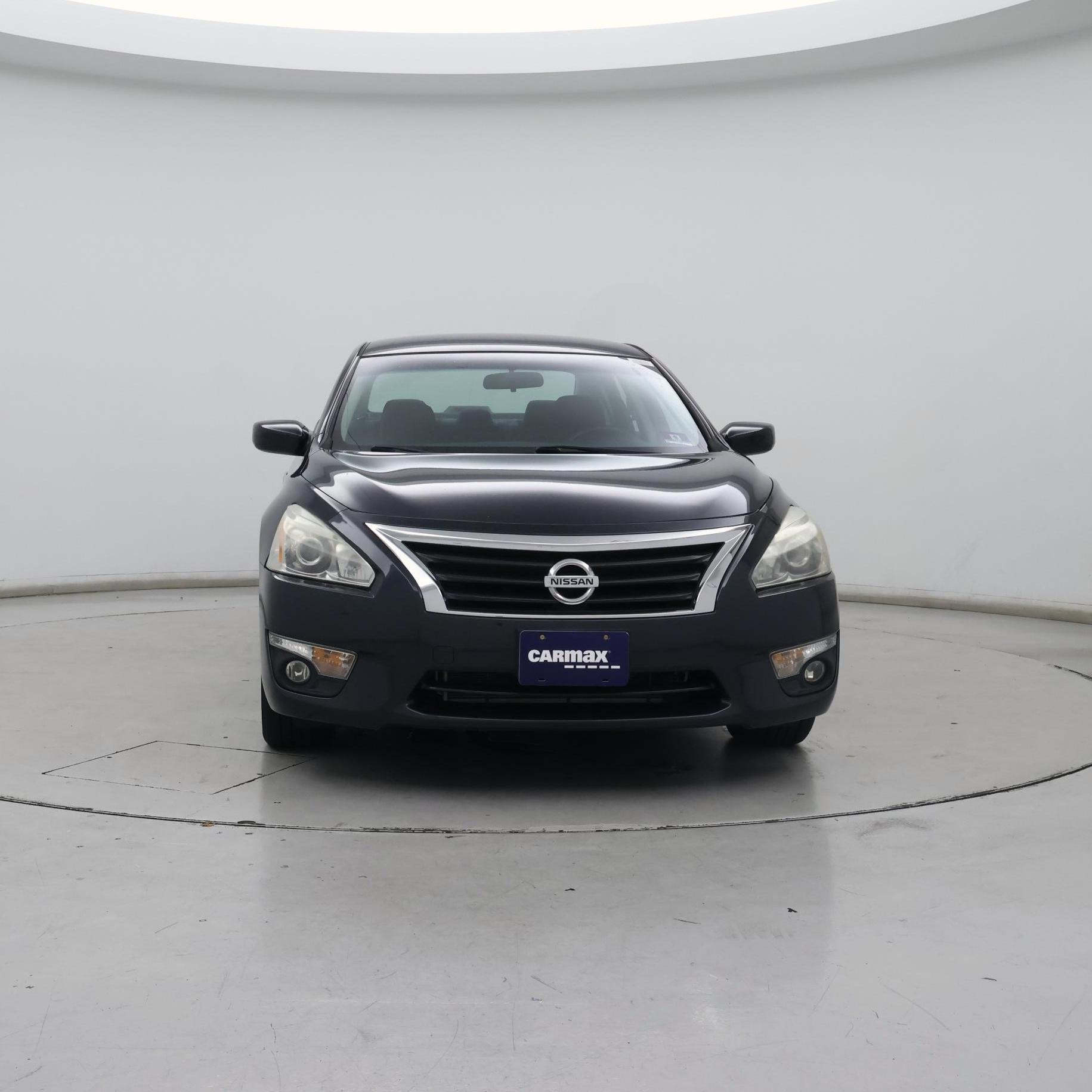 Thumbnail: 2015 Nissan Altima - 5