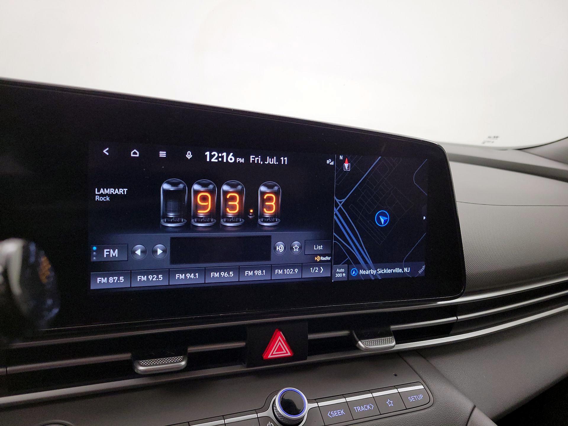 Thumbnail: 2023 Hyundai Elantra - 16