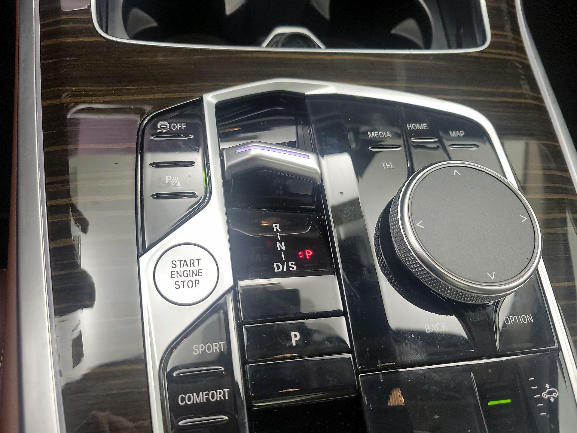 Thumbnail: 2023 BMW X7 - 18