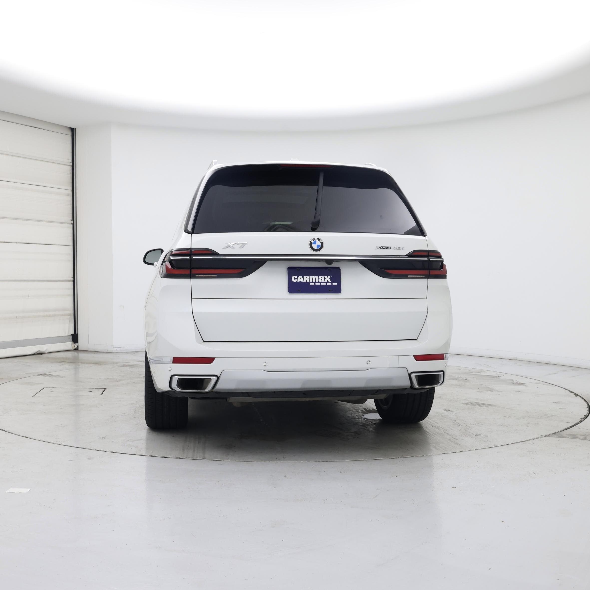 Thumbnail: 2023 BMW X7 - 6