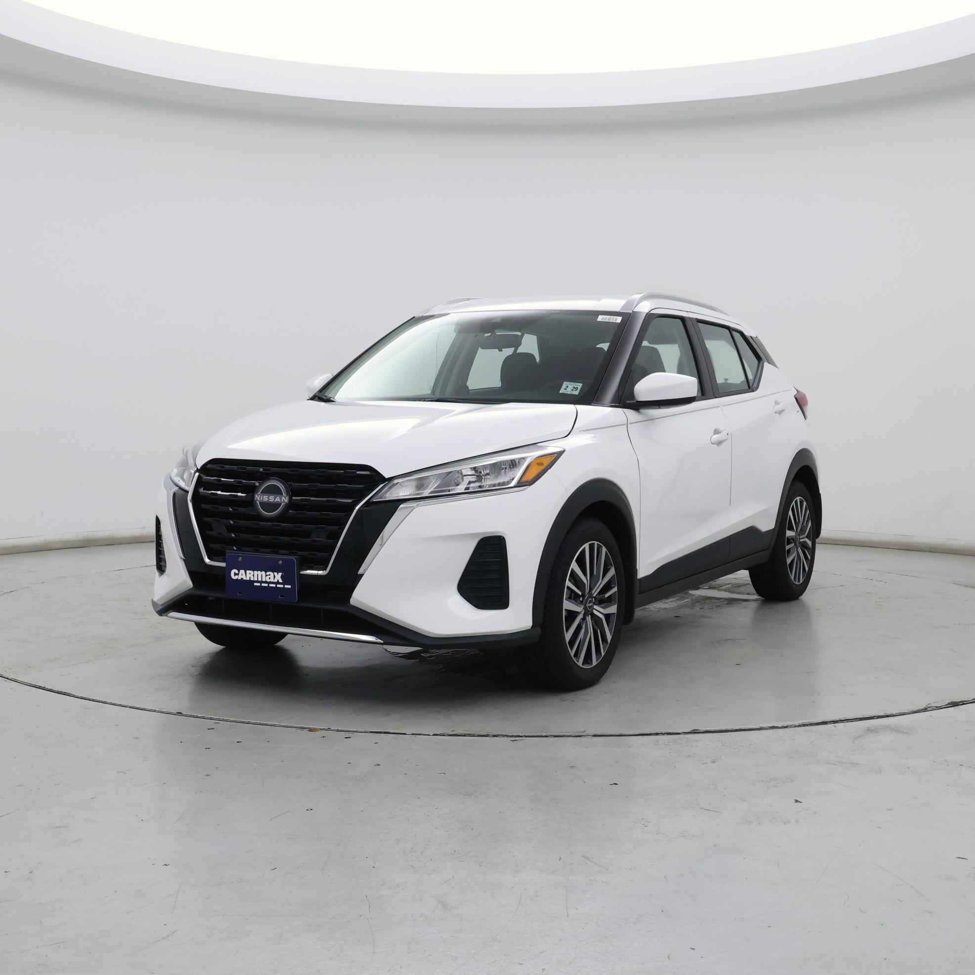 Thumbnail: 2024 Nissan Kicks - 4