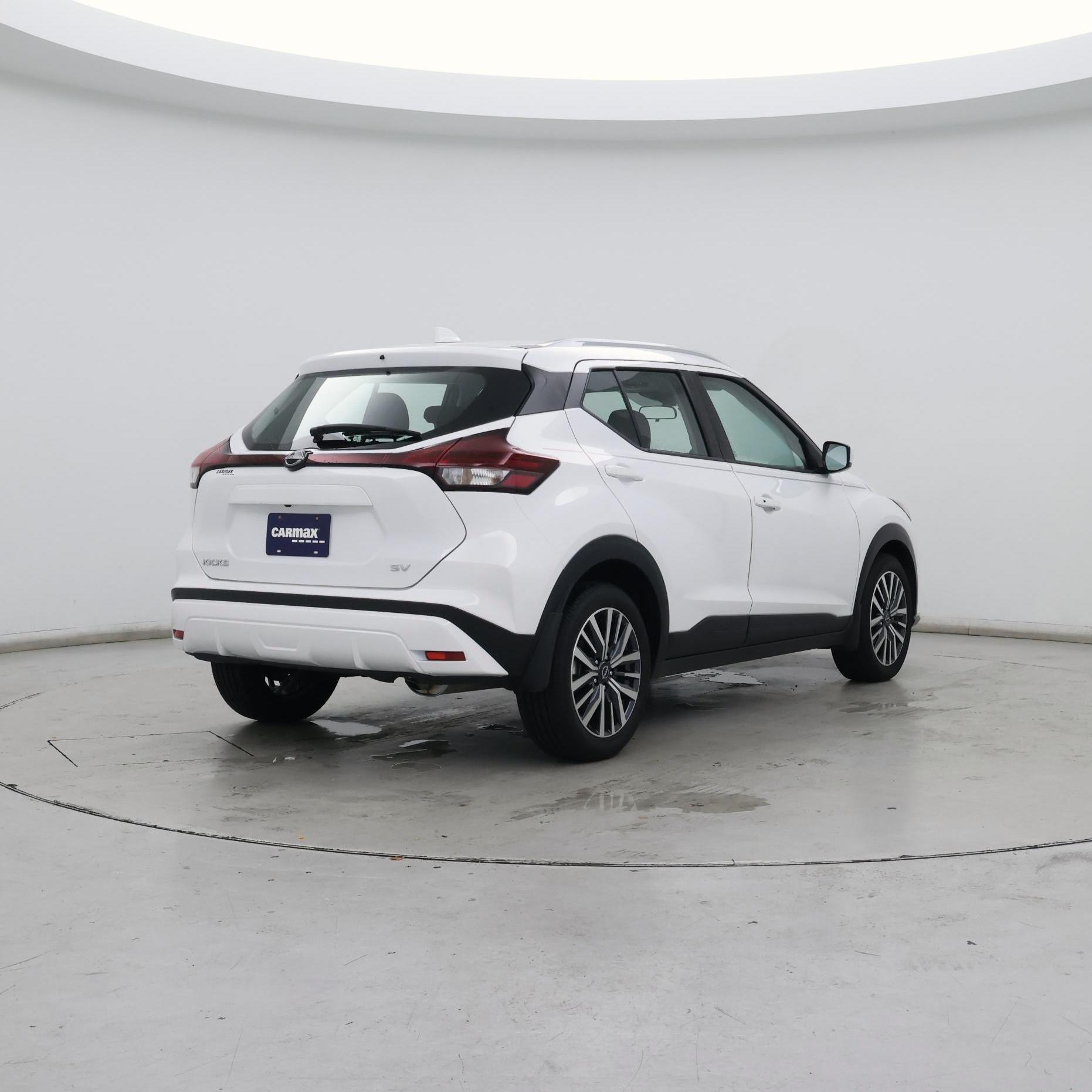 Thumbnail: 2024 Nissan Kicks - 8